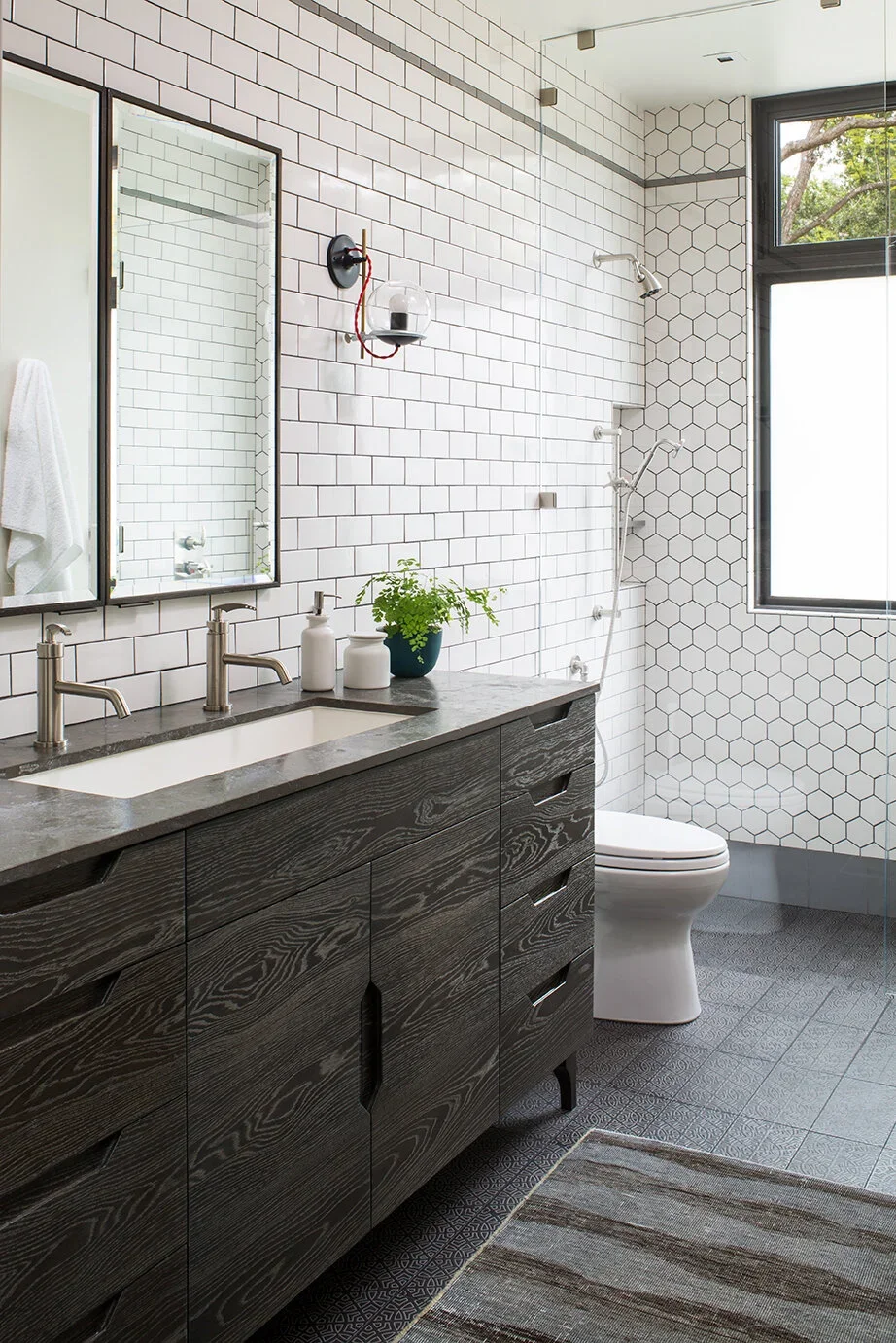 Industrial-Bathroom-Design-White-Subway-Tile-Hex-Perfitt-Richards-Interiors.webp