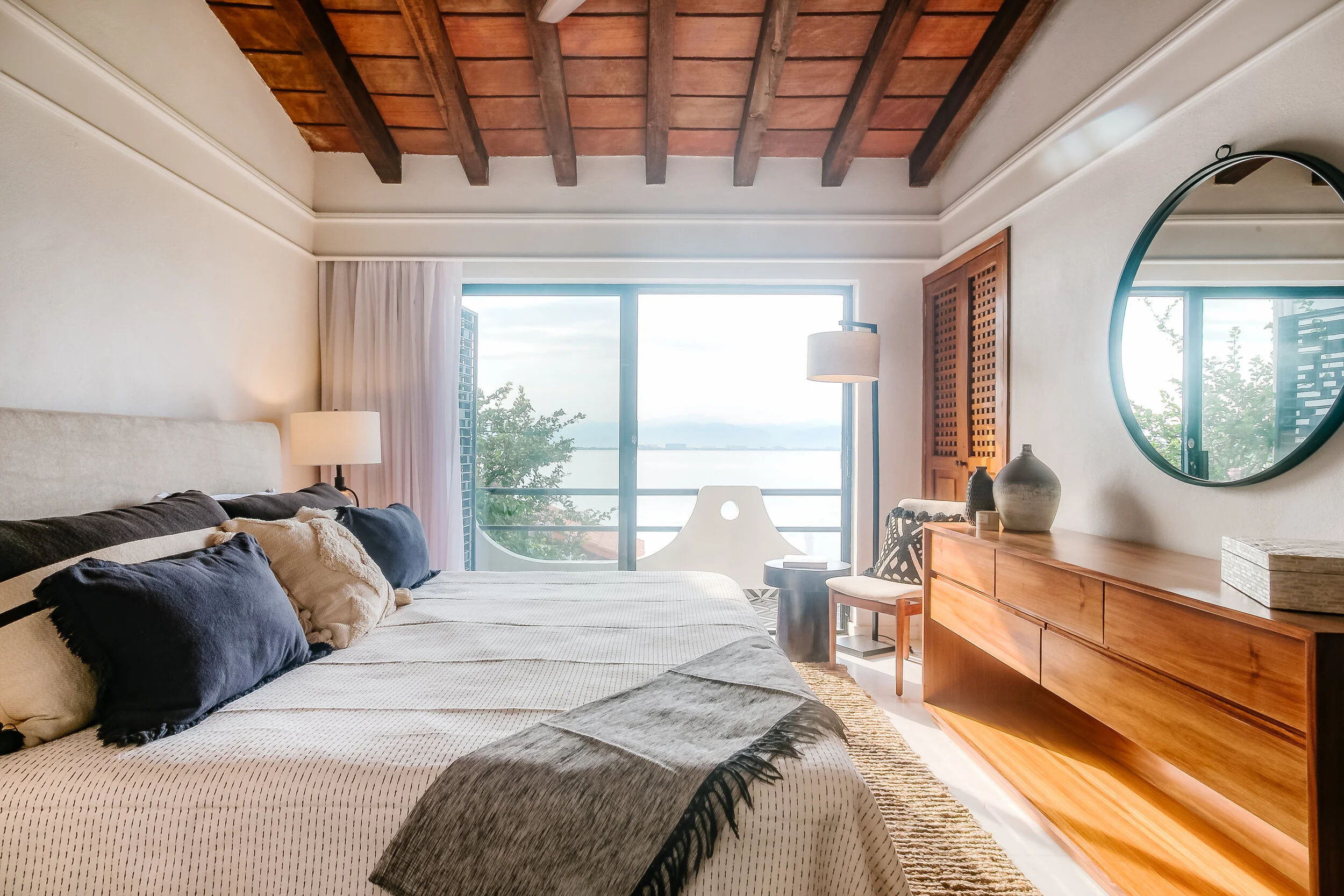 The principal bedroom.