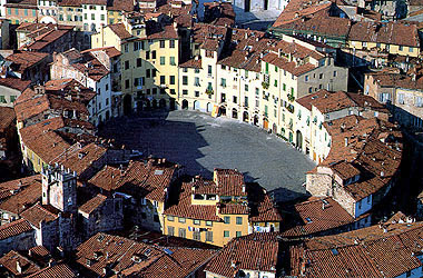 ITALY+-+LUCCA-THEATRE.jpg