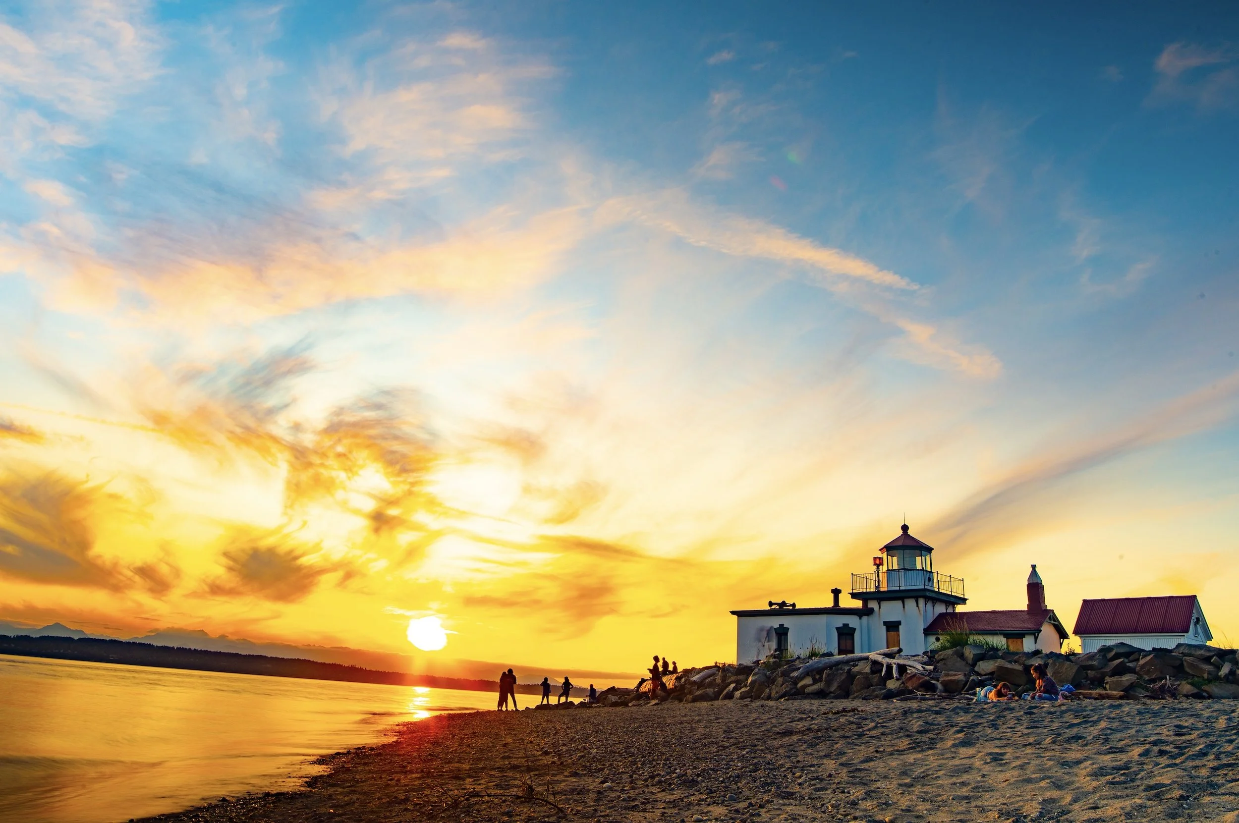 lighthouse_nowood_ss.jpg