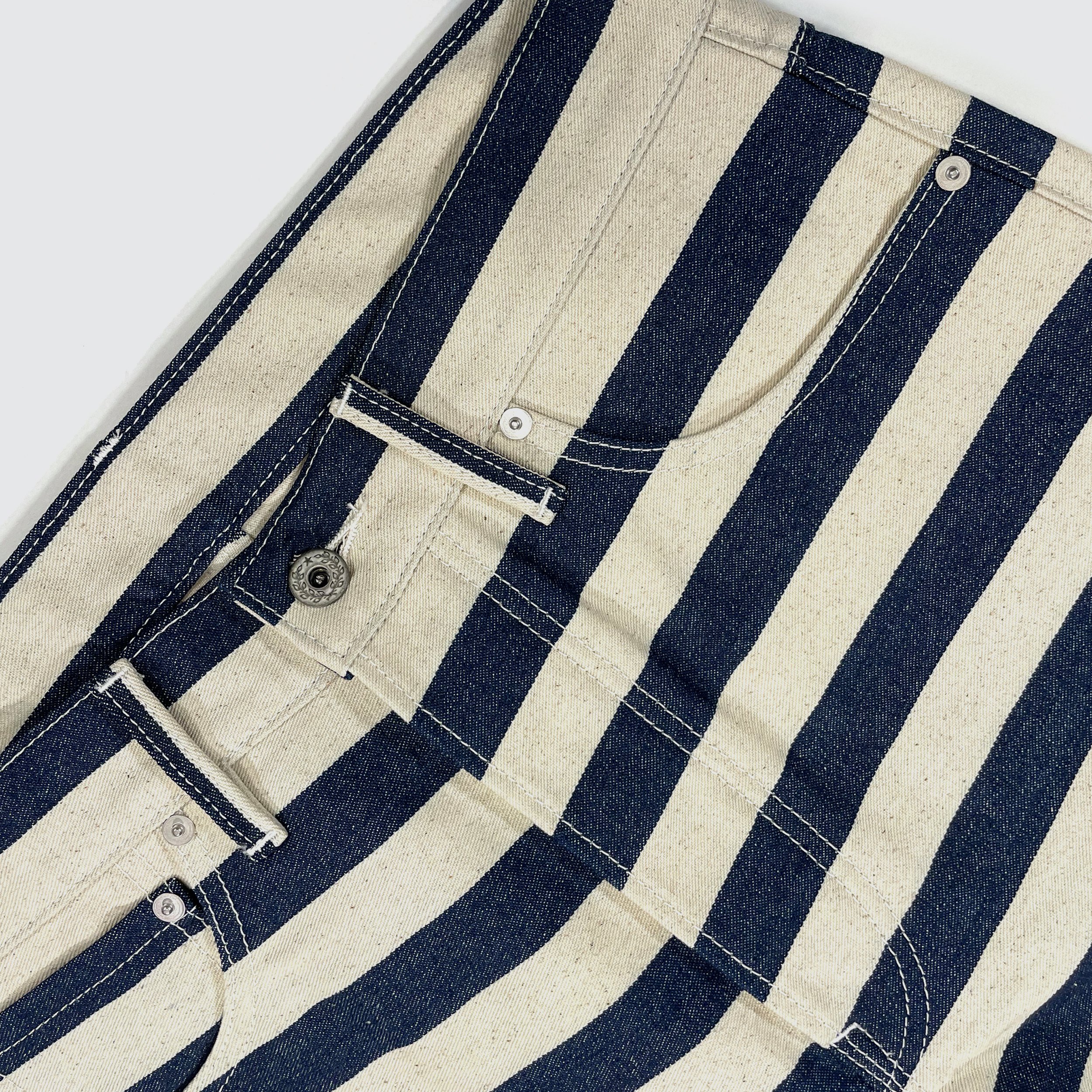 Five-Pocket-Jeans-Stripe-Horizontal-Detail.jpg