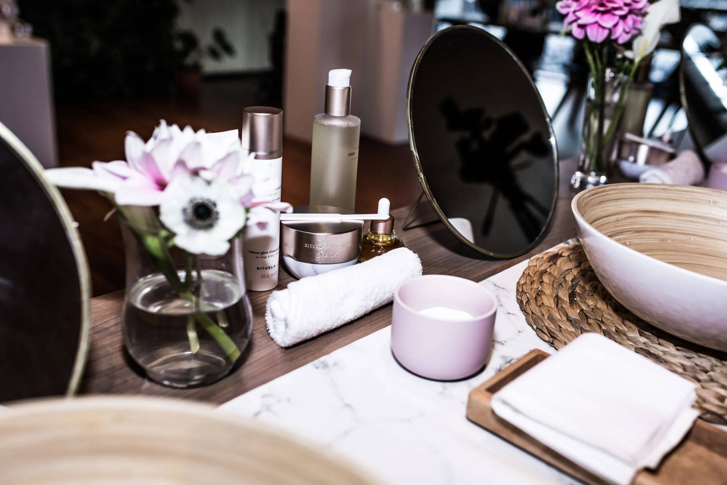 @nigel_vanderhorst - Rituals Part 235.jpg