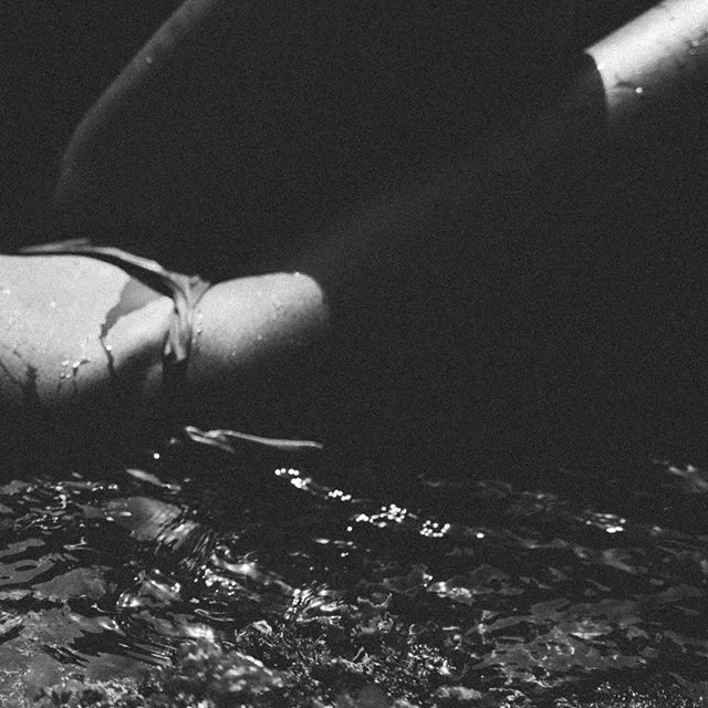 -
-
When it all comes down
When it all falls out
Heaven
When it all comes down
When it all falls out
Heaven
-
RY X - Hounds