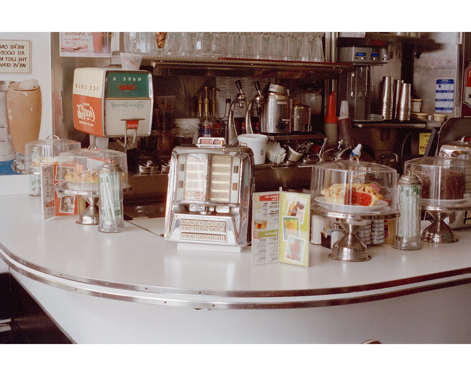 Venice diner 5x4 white border.jpg