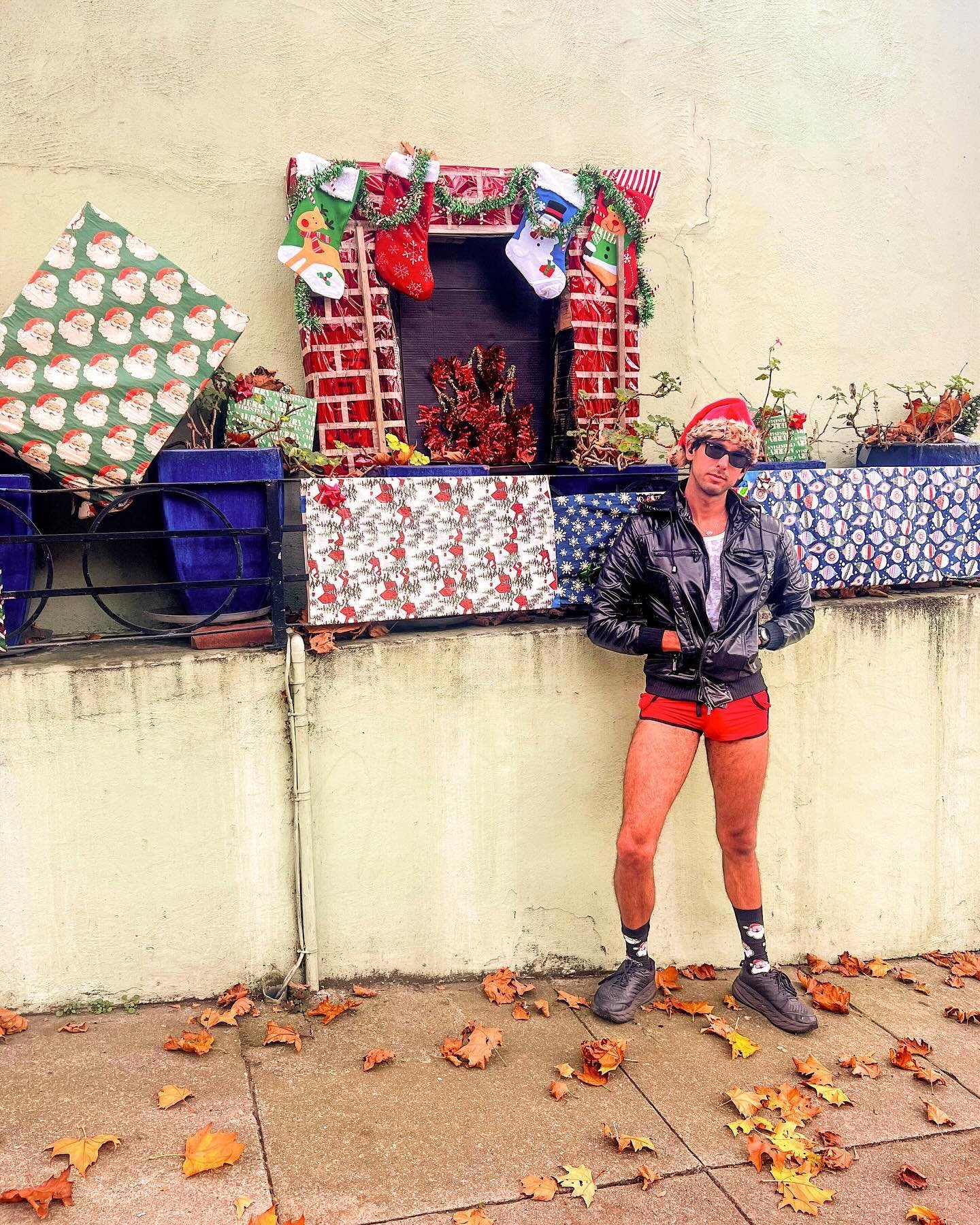 Feeling like a baddie in SF 🔥🎁🎅🏽