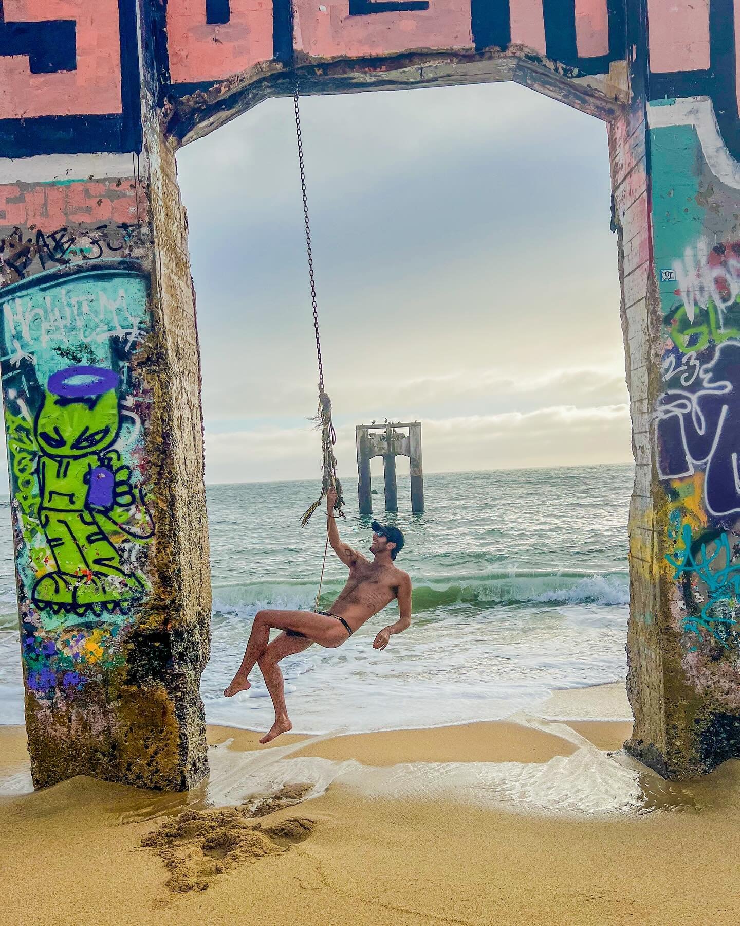 🌊Beach Baddie Vibes😈
📸: @brenden_mccahon