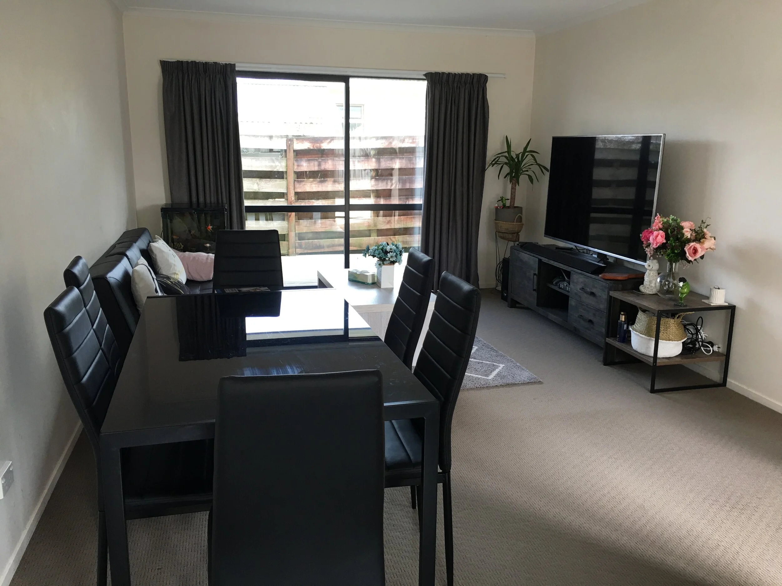 Open plan kitchen, dining, lounge opening out onto decked area off lounge