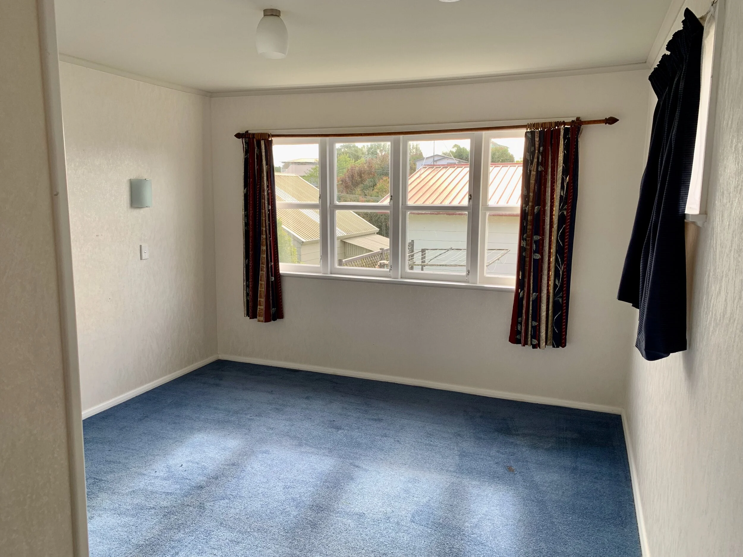 Spacious Main Bedroom