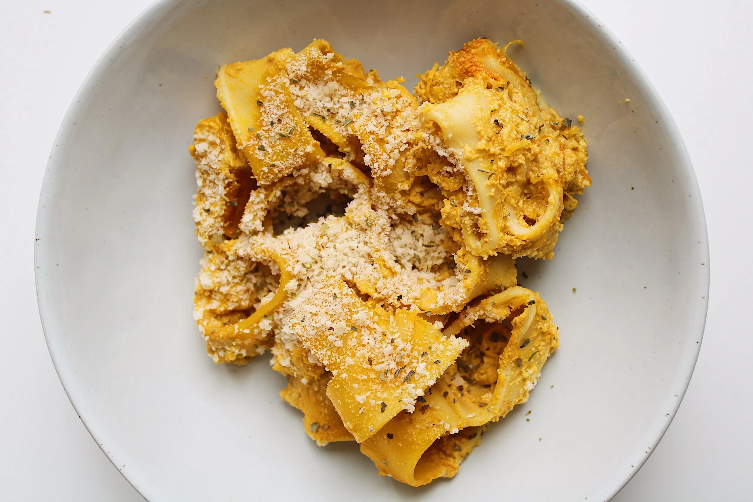 Baked Pumpkin Mac and Cheese (1 pan!)