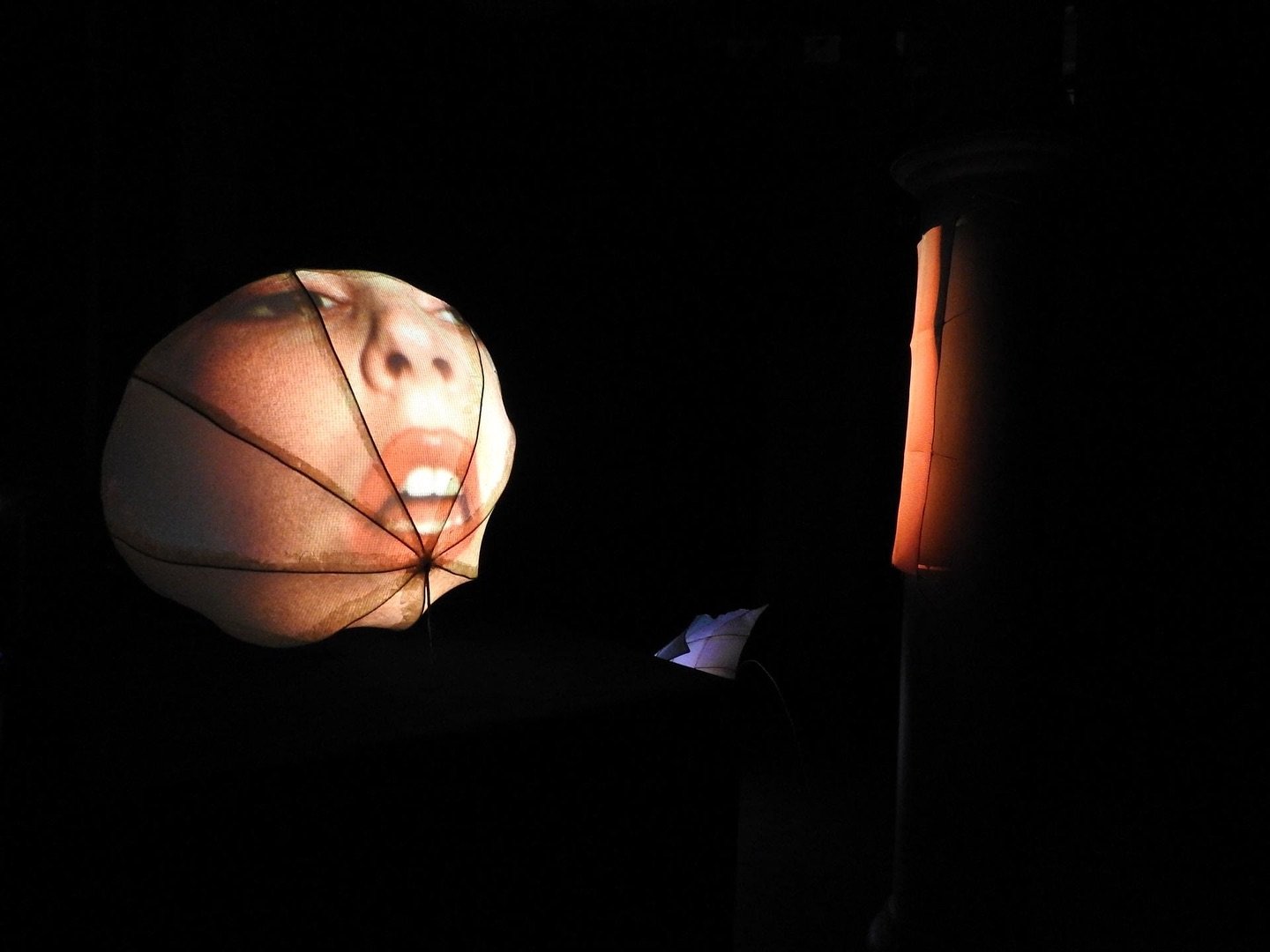 Today we&rsquo;re featuring RMIT Bachelor of Arts (Fine Art) - Drawing graduate Rubi Taylor, winner of the Bold and the Beautiful Prize.

BODY PIECE&nbsp;is an installation combining abstract sculptural forms with figurative video projection. Positio