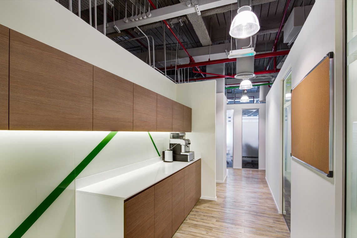 Regus Sharjah Office  - Pink Line Interiors, Dubai.