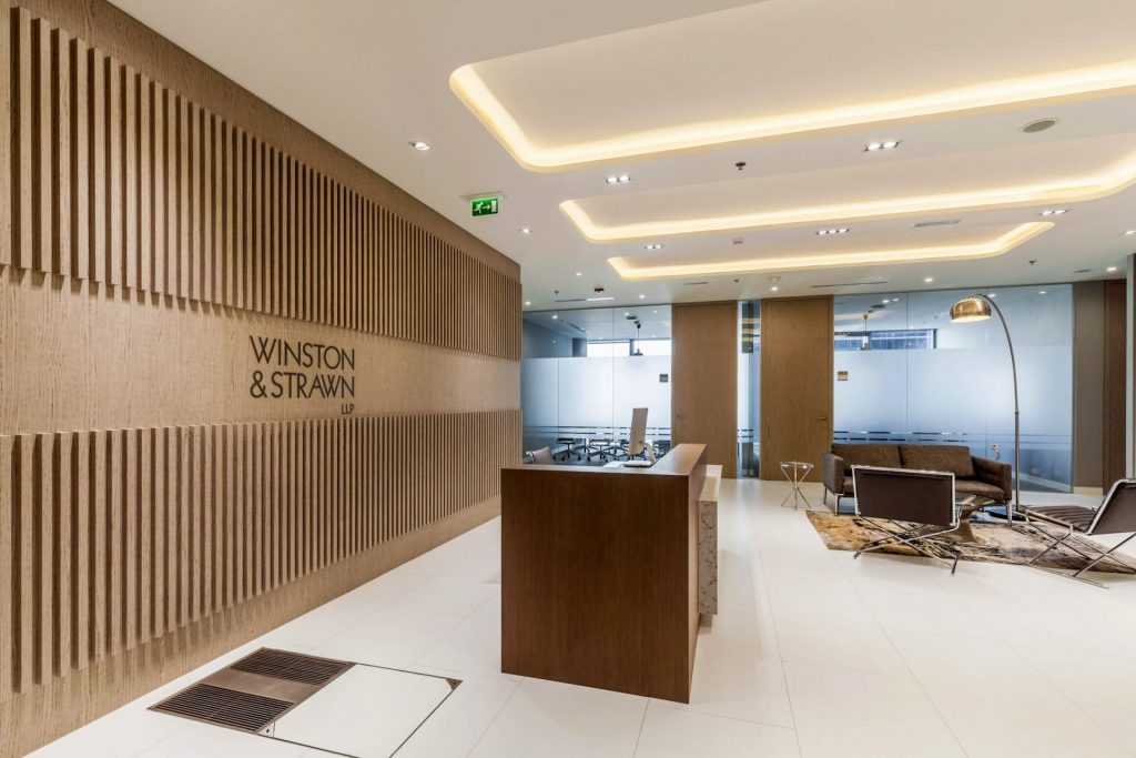 Winston &amp; Strawn Office - Pink Line Interiors, Dubai.