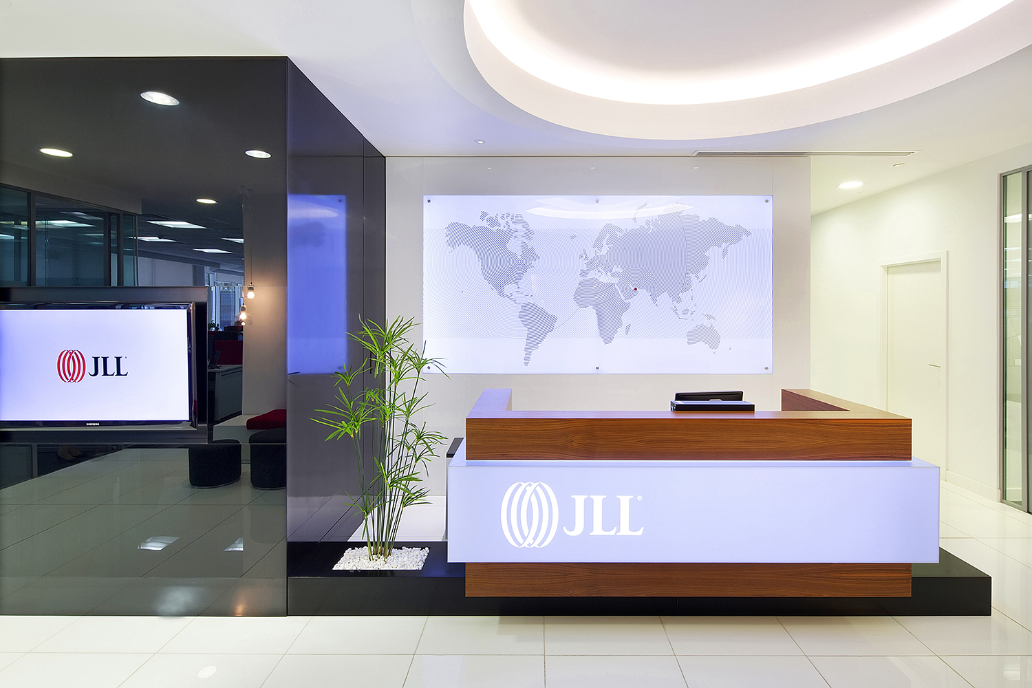 JLL Office - Pink Line Interiors, Dubai.