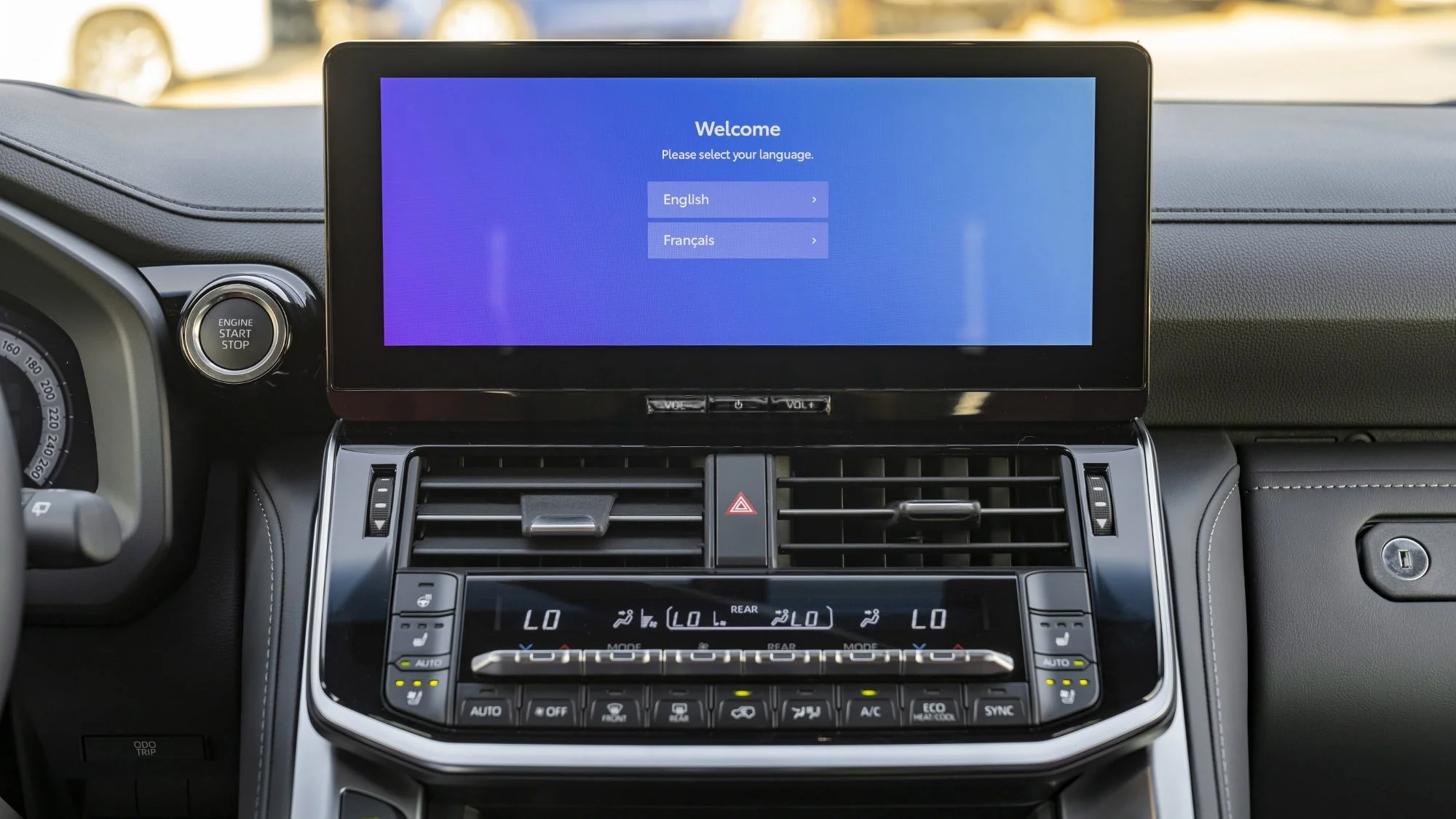 LC300 2026 VXR 3.5 07.jpg