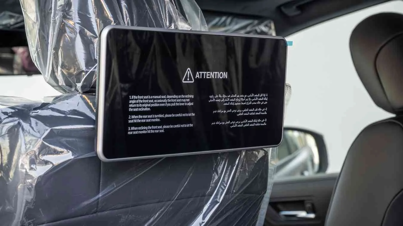 LC300 2026 GXR 3.5 08.jpg