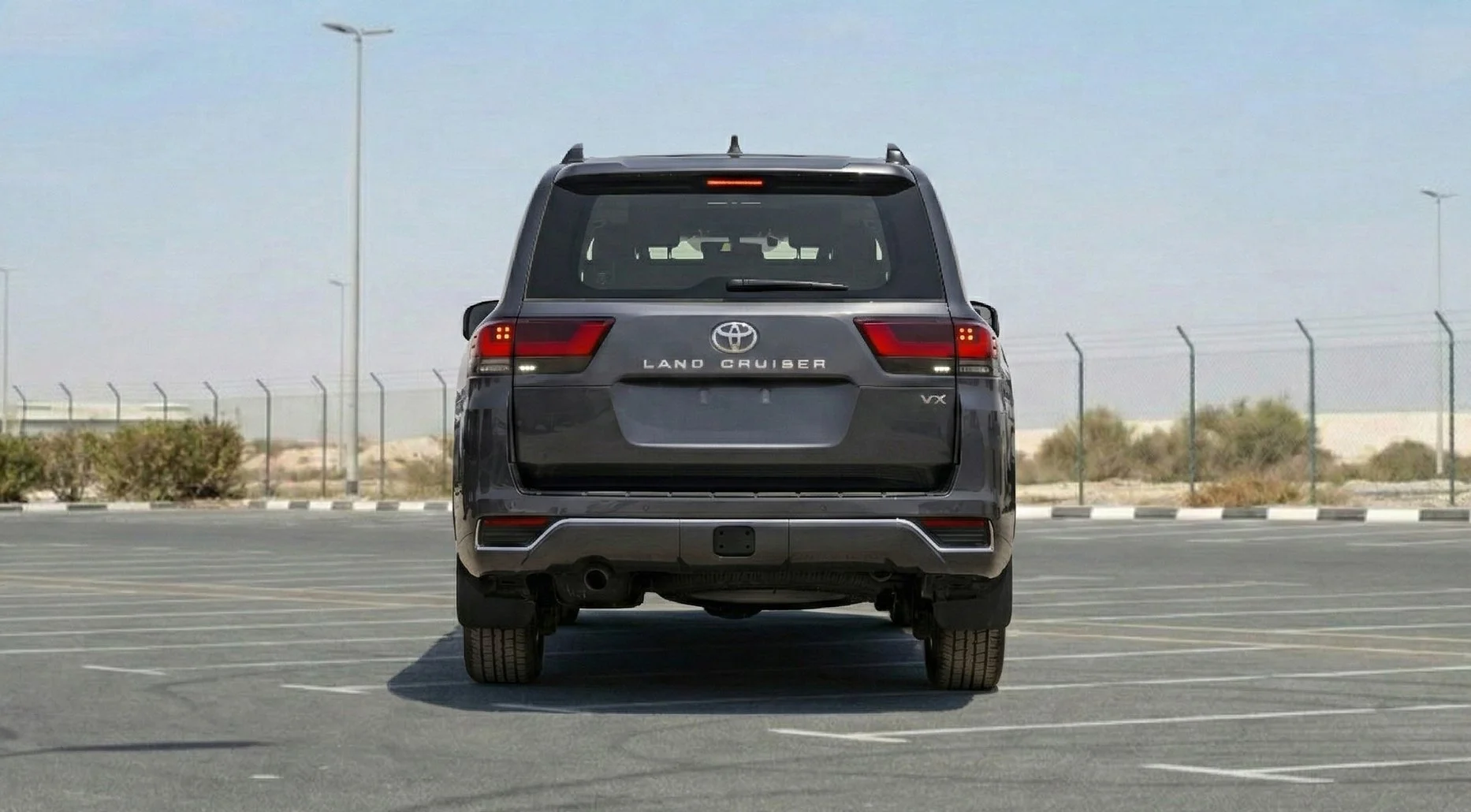 LC300 2025 VX 3.3 DSL 05.jpg