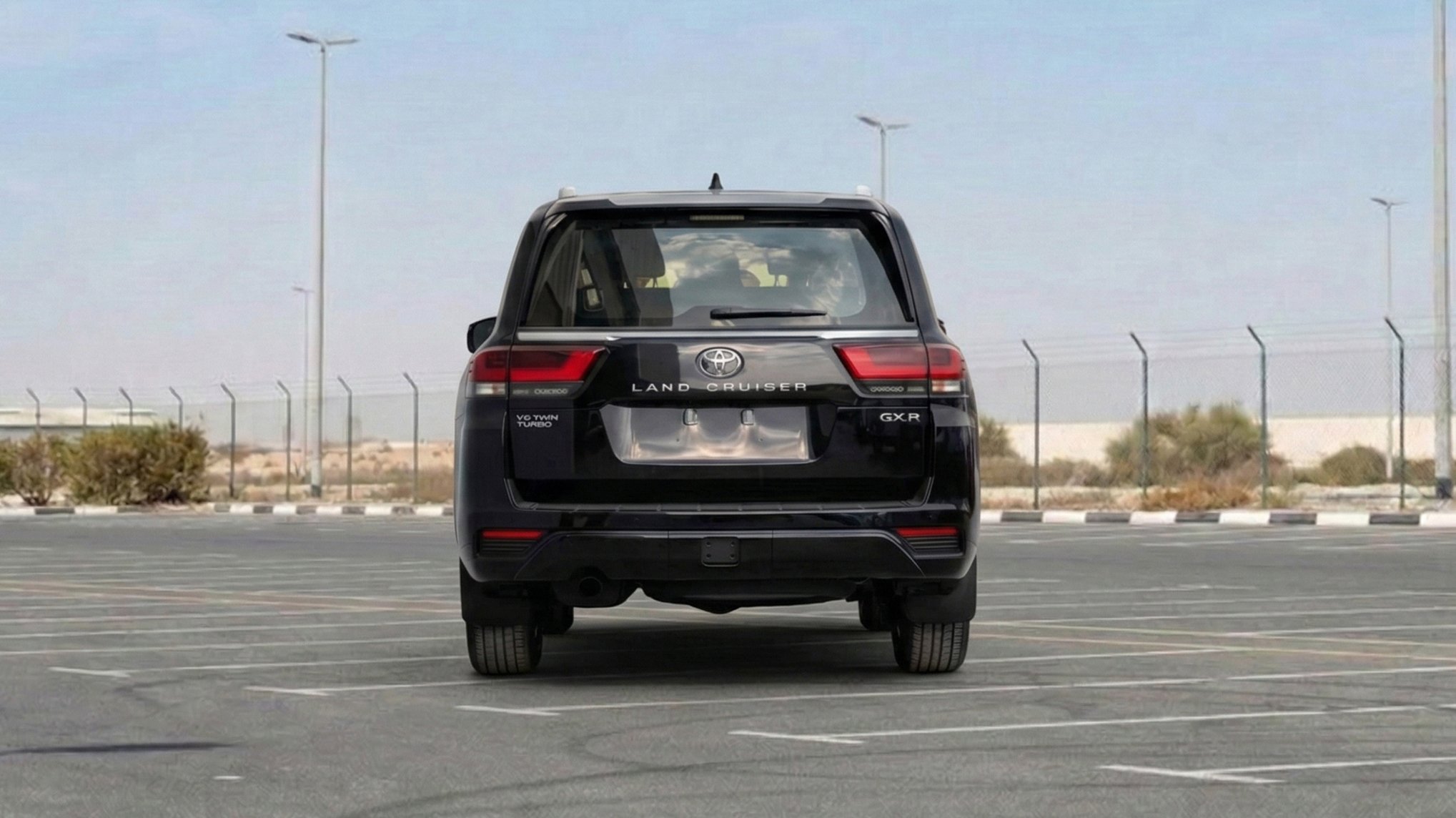 LC300 2026 GXR 3.3 DSL 04.jpg