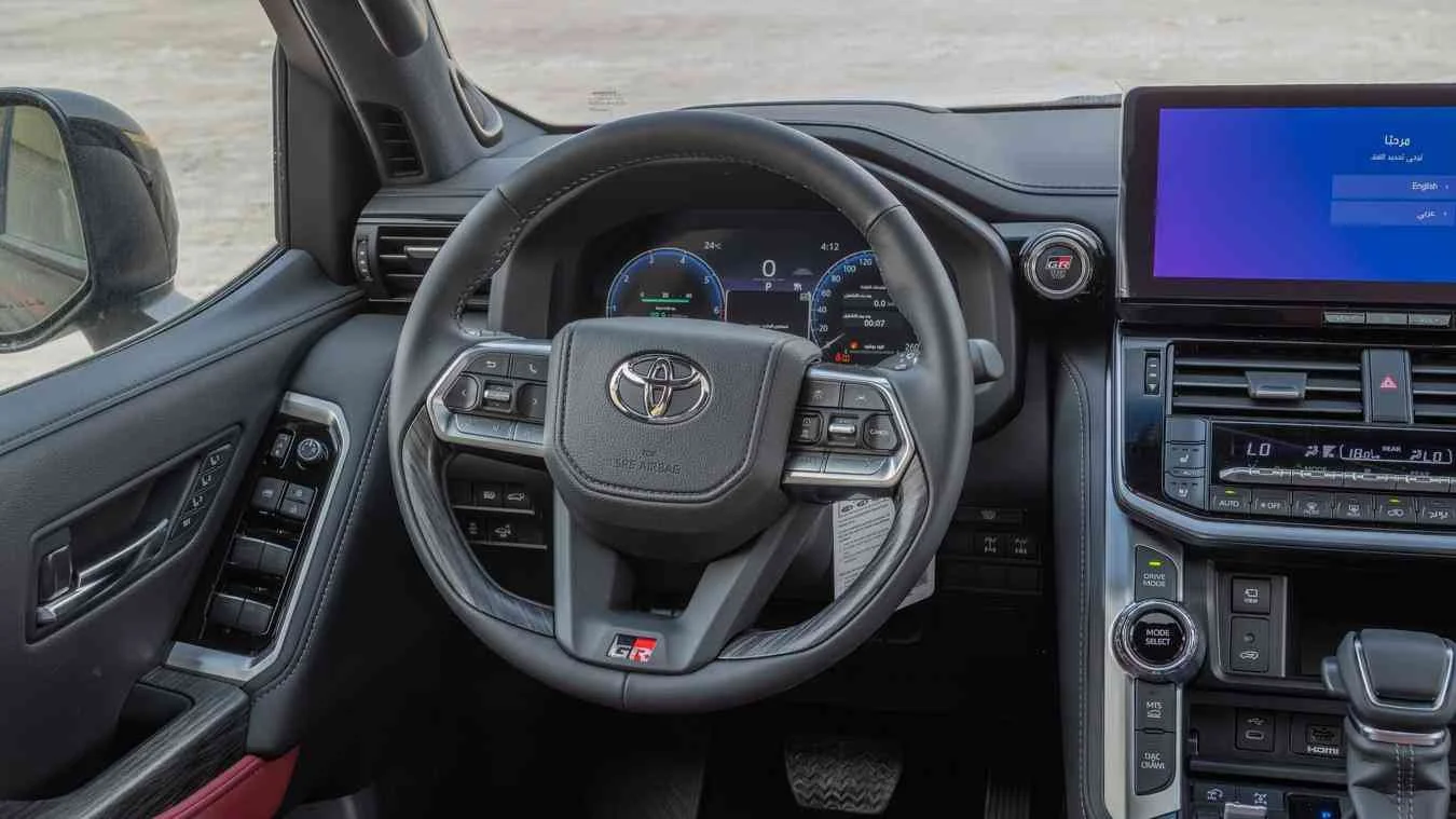 LC300 2026 GR SPORT 3.5 06.jpg