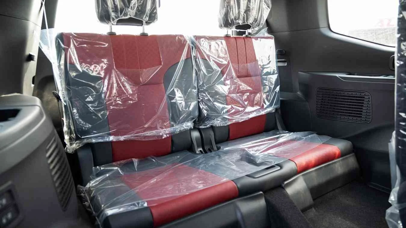 LC300 2025 GR HYBRID 10.jpg