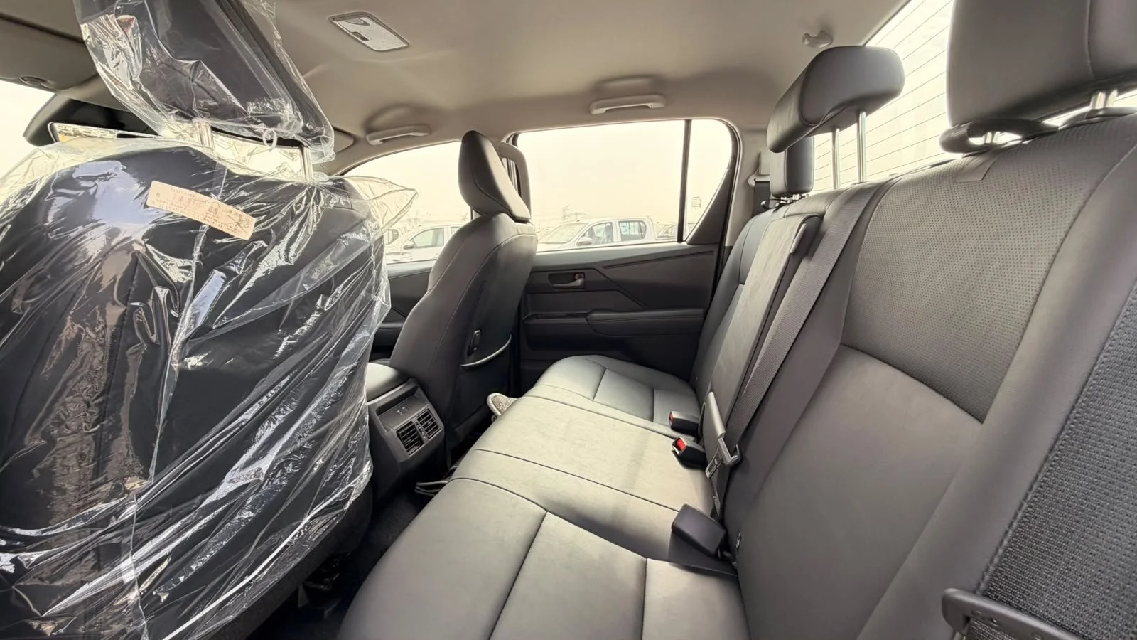 Toyota Hilux 2027 (1).jpeg