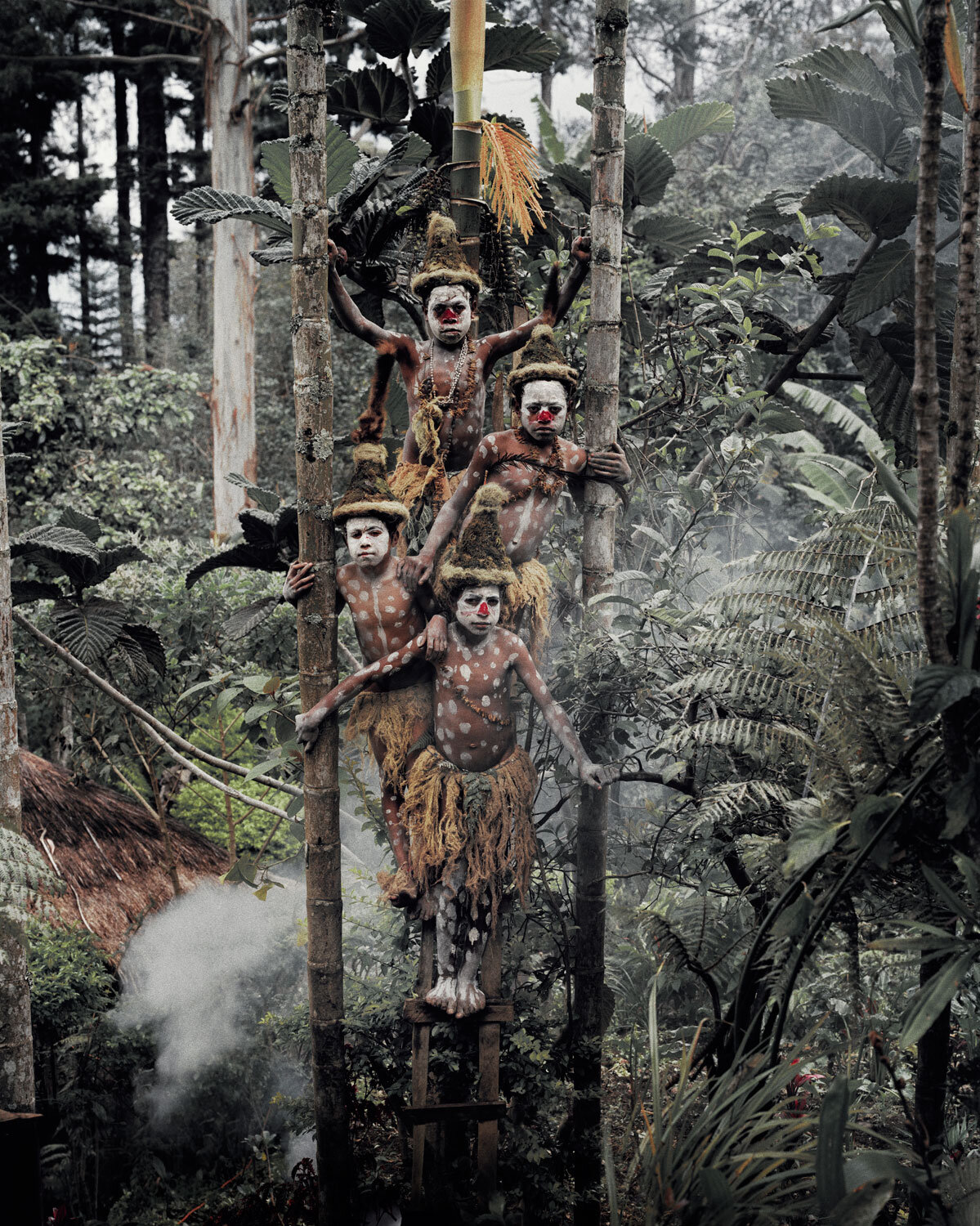 Gogine boys, Goroka, Eastern Highlands, Papua New Guinea, Jimmy Nelson, 2010.jpg