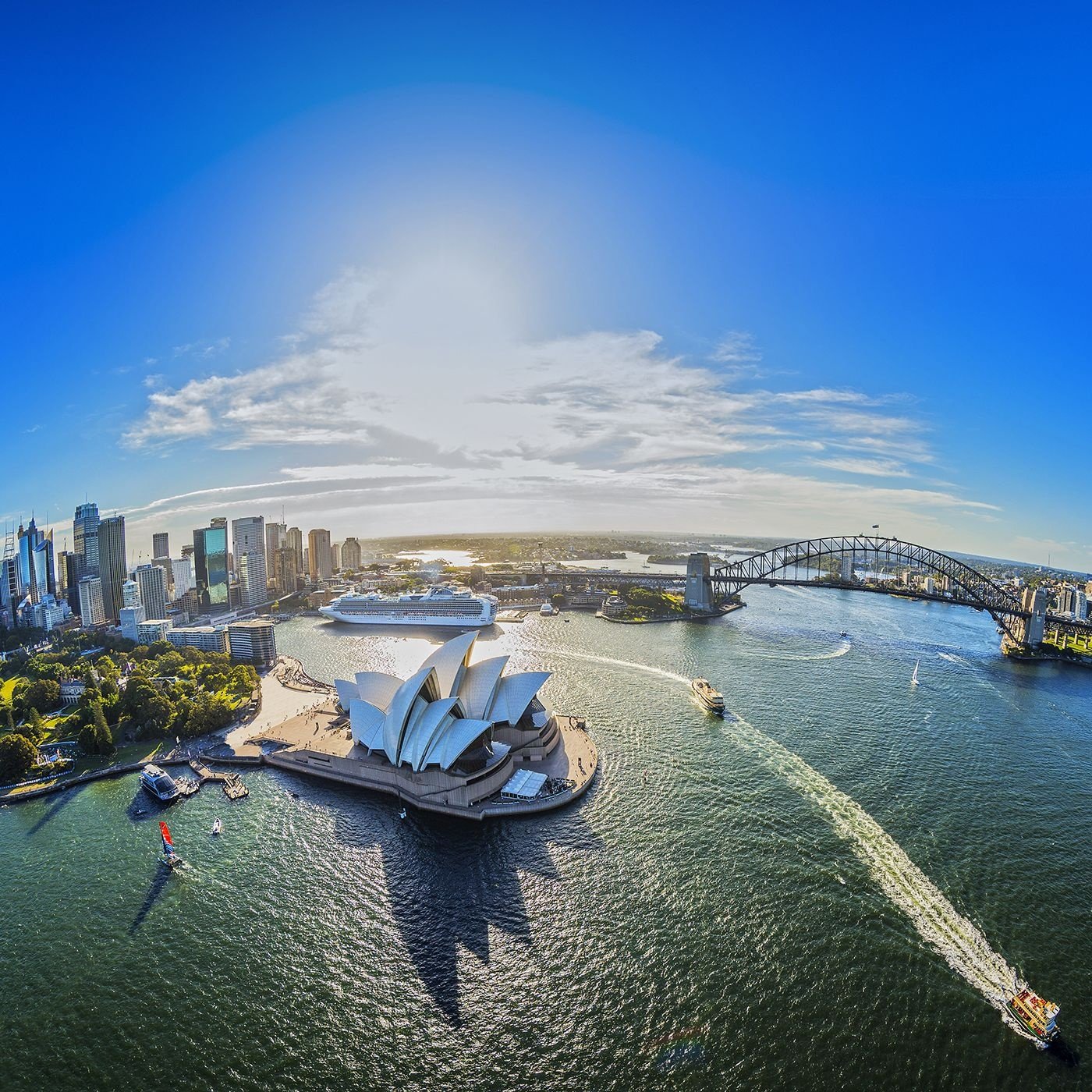  Sydney and Bondi Beach Tour  