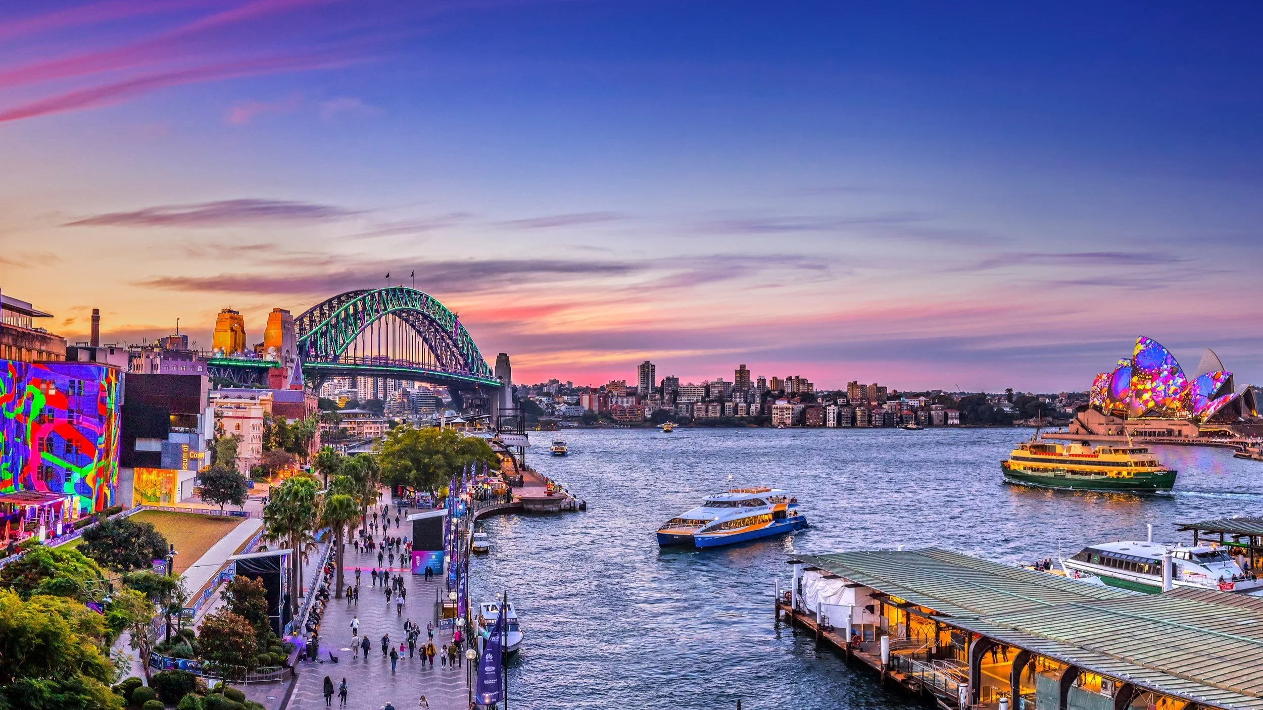 Circ Quay Vivid.jpg