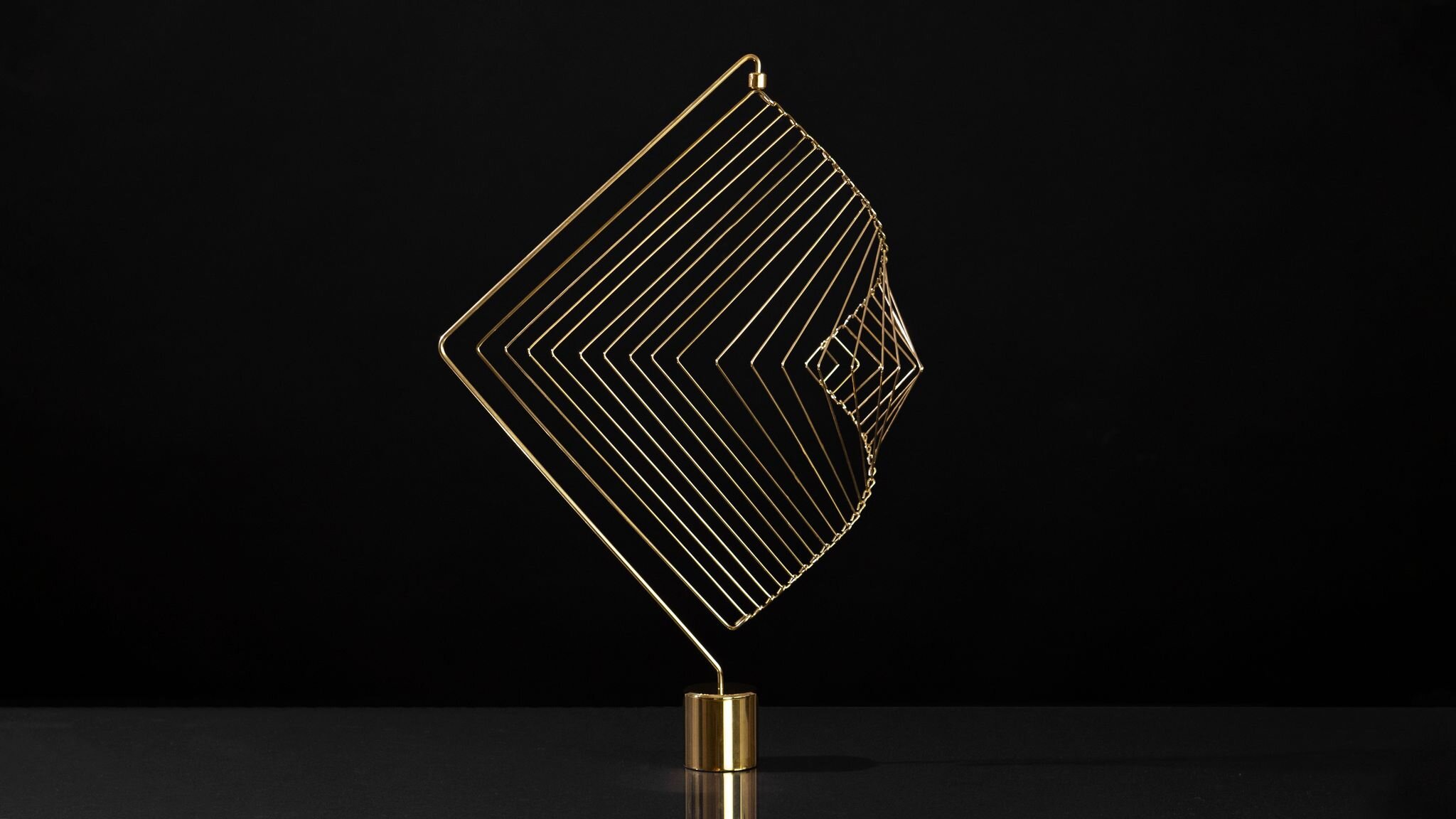 Details about   New Magnetic Stand with a Square Wave Lunar Gold by Ivan Black 