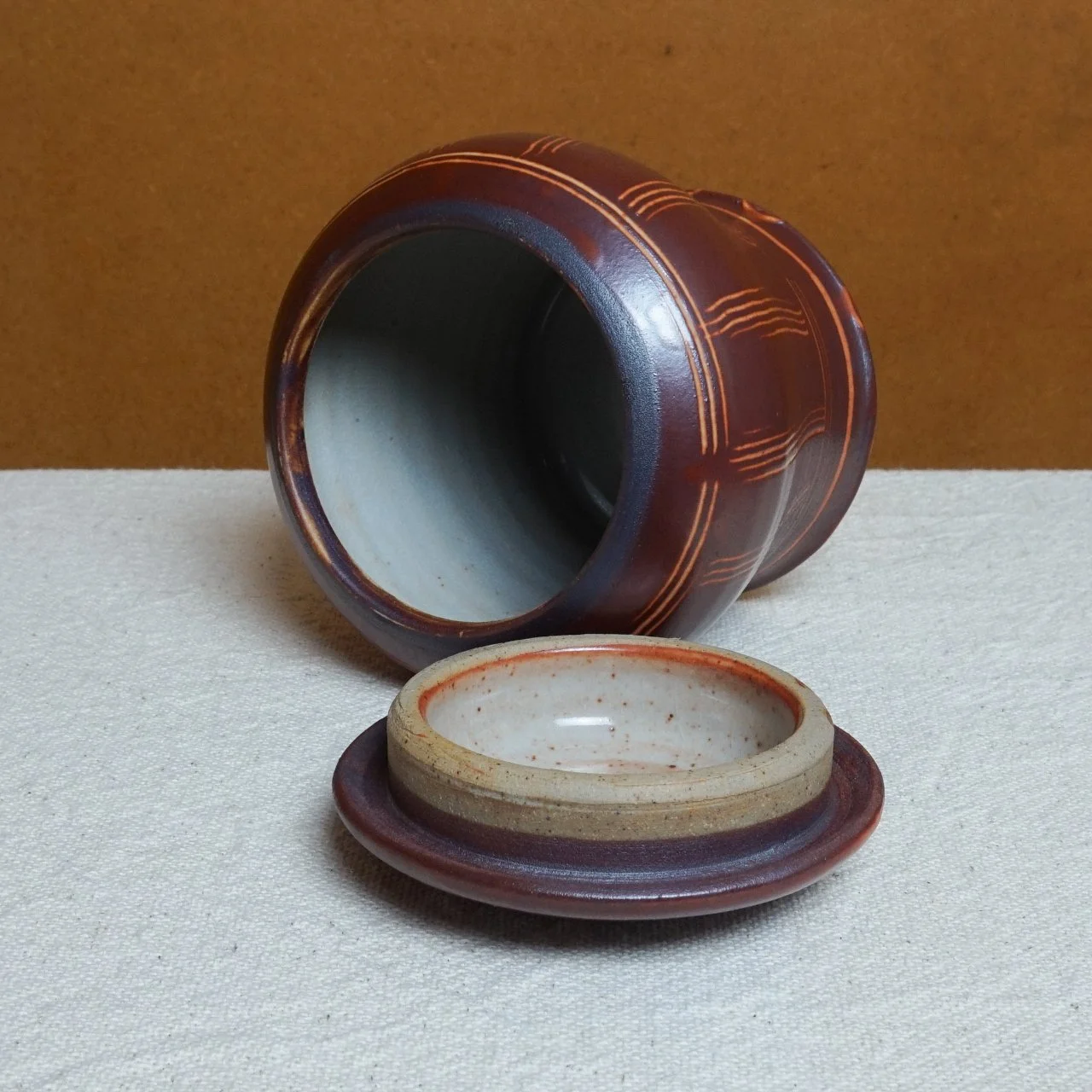 Nov Lidded Jar 3 final-1.jpg