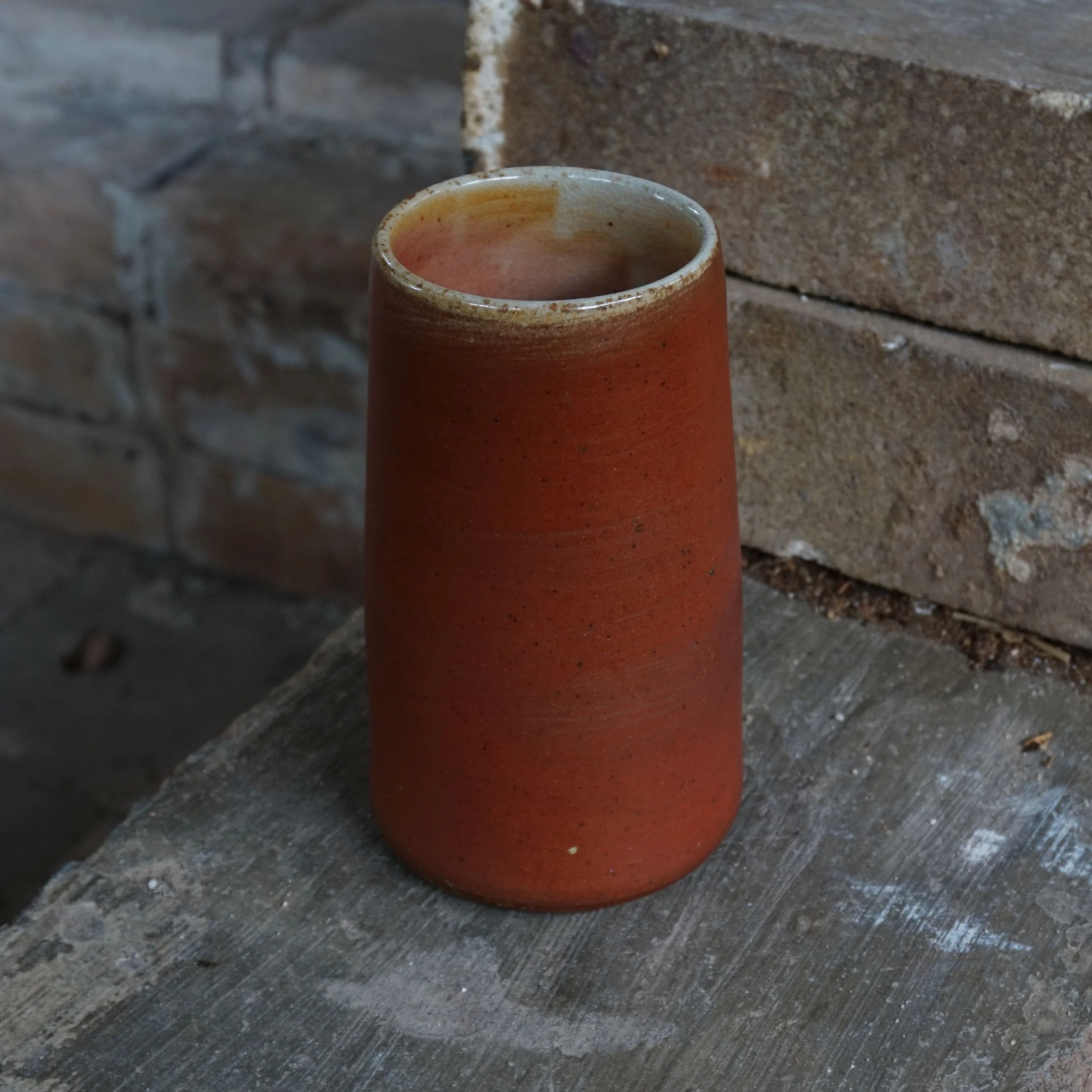 Online shop june vase 2.3.jpg