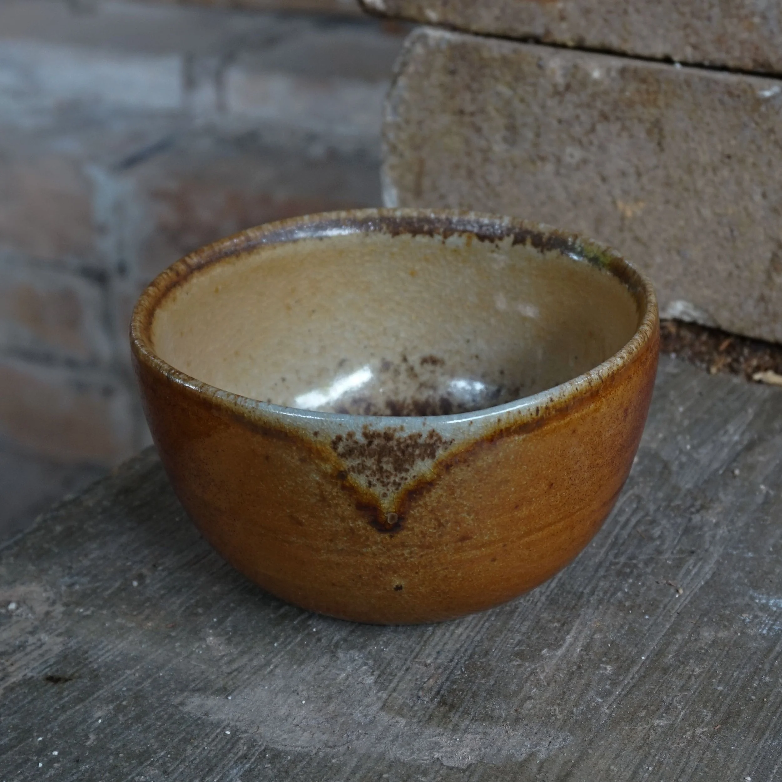 Online shop June squared bowl 1.1.jpg