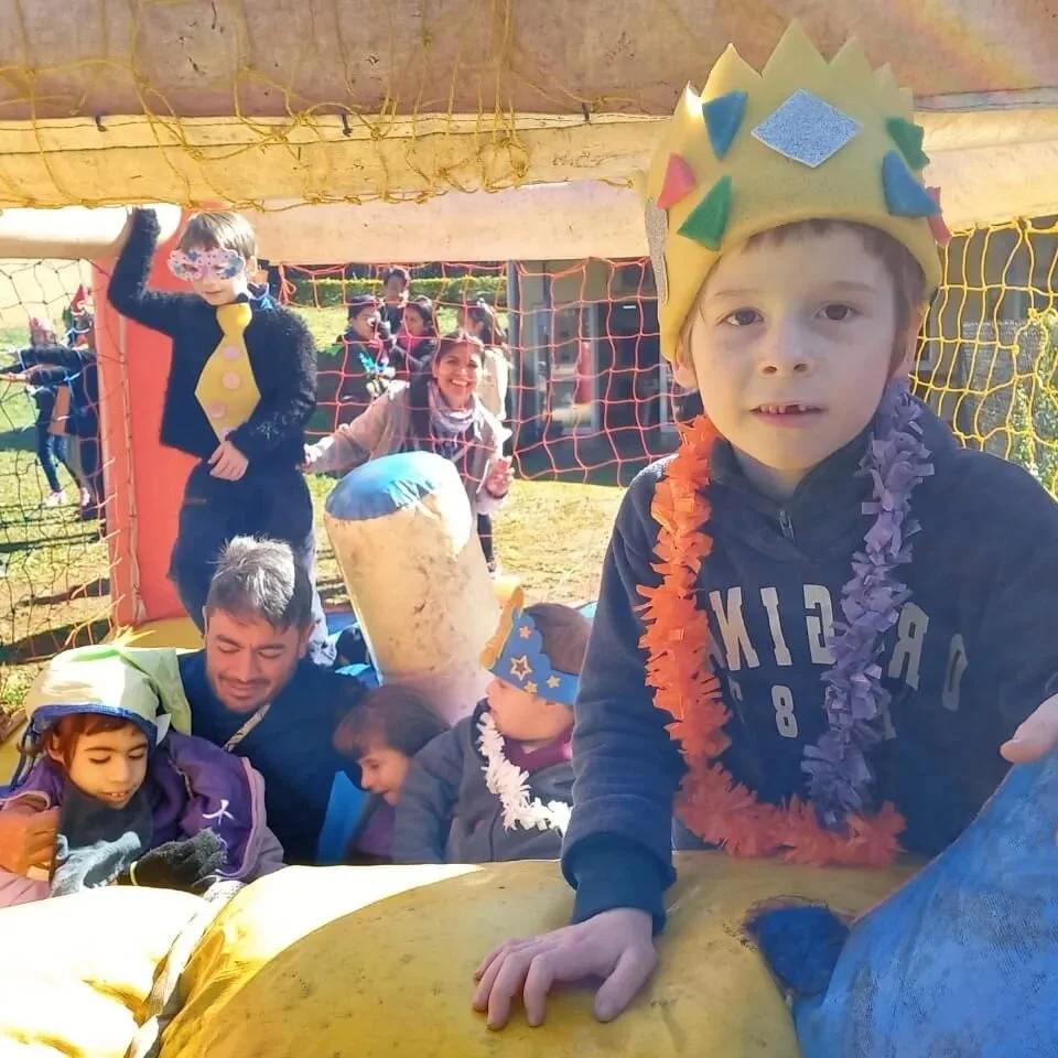 Feliz D&iacute;a de las Infancias.
Por una sociedad m&aacute;s plural, equitativa e inclusiva donde los ni&ntilde;os y ni&ntilde;as, especialmente aquellos en situaci&oacute;n-condici&oacute;n de discapacidad, que son el colectivo m&aacute;s vulnerab