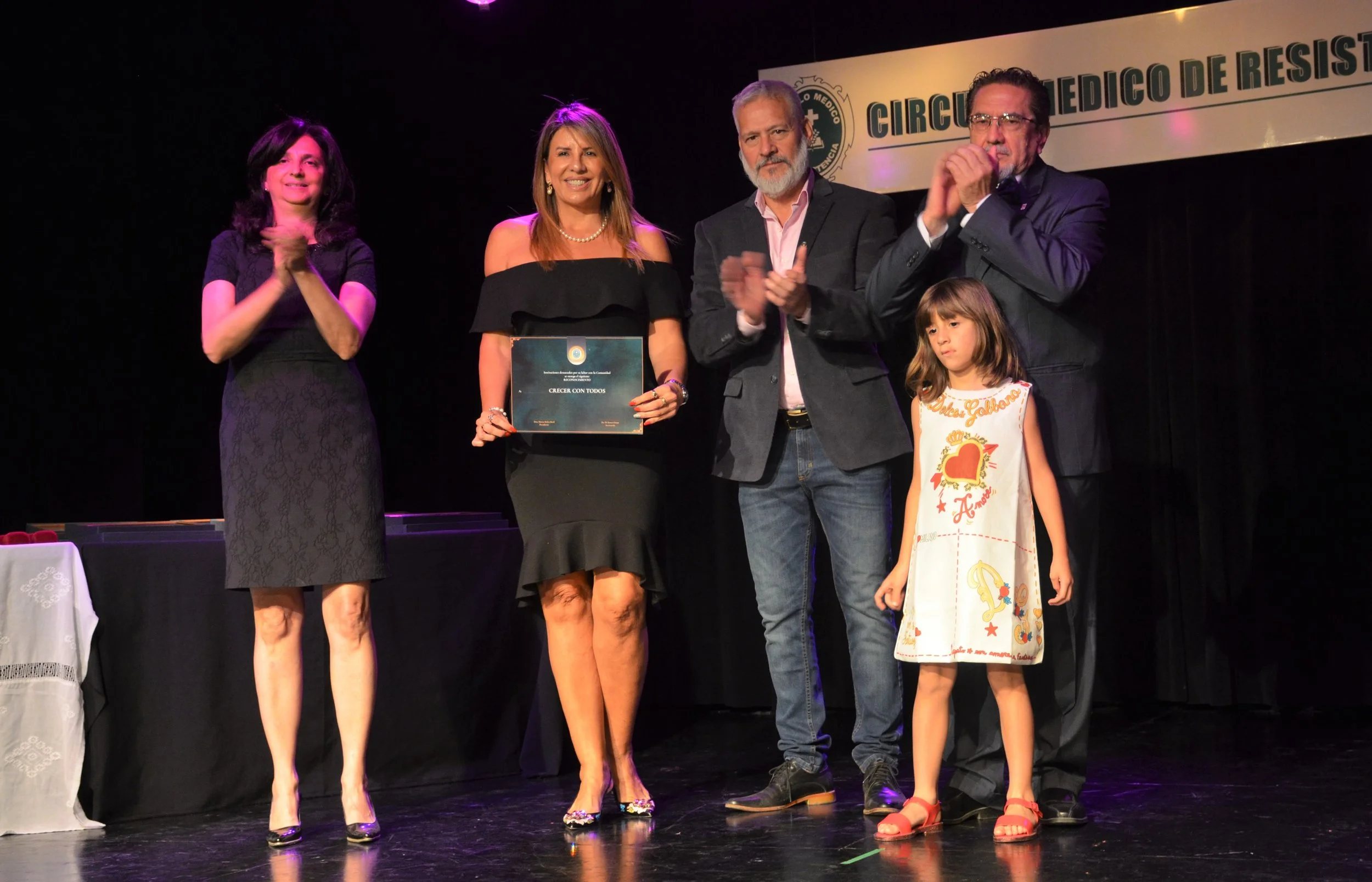 Mención por labor y dedicación a la Comunidad - Circulo Medico de Resistencia