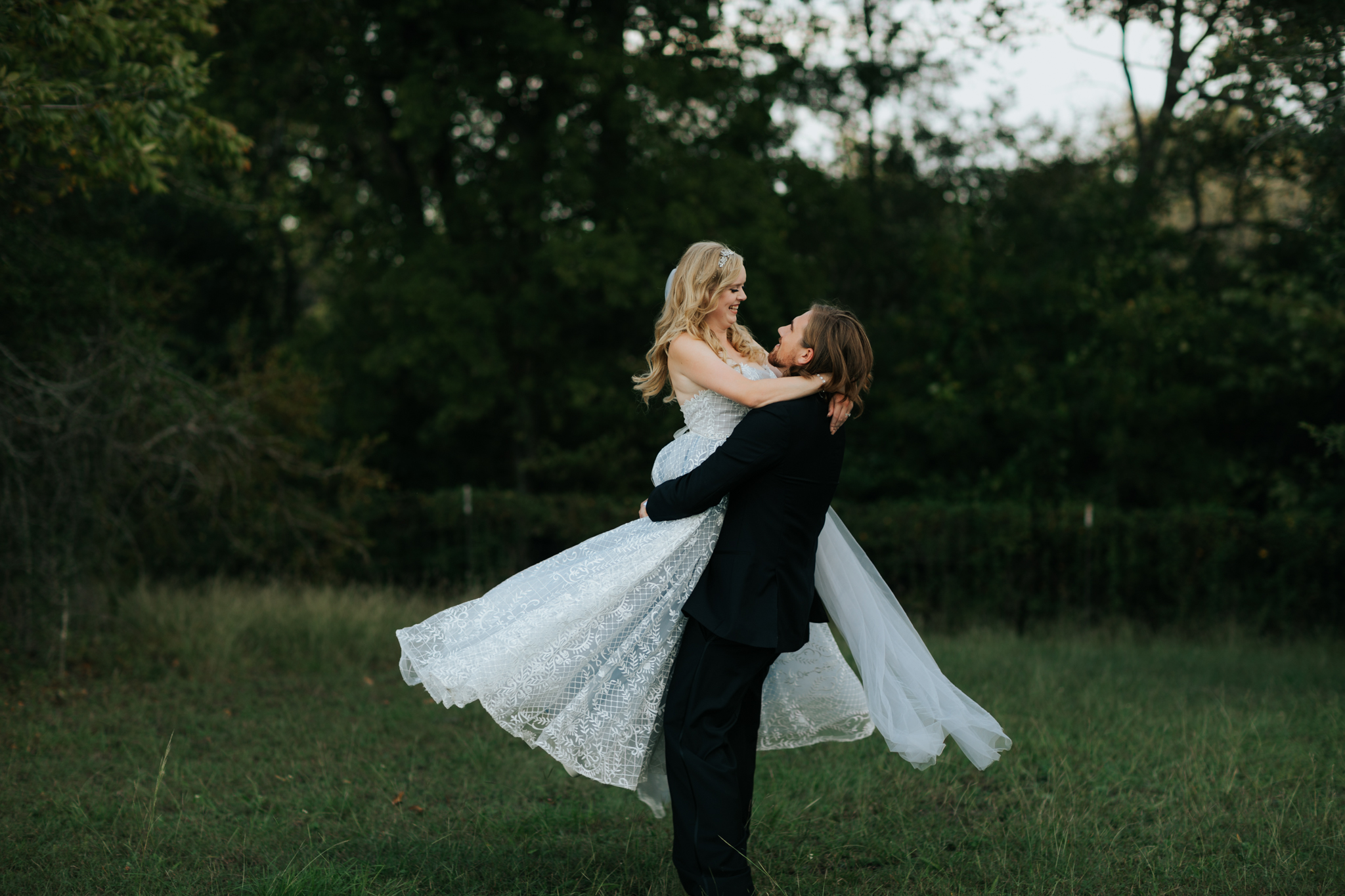 Leah Nicole Photography - Houston Wedding Photographer-Venue 311 Wedding- Houston Wedding Photographer -Kristen Giles Photography-16.jpg