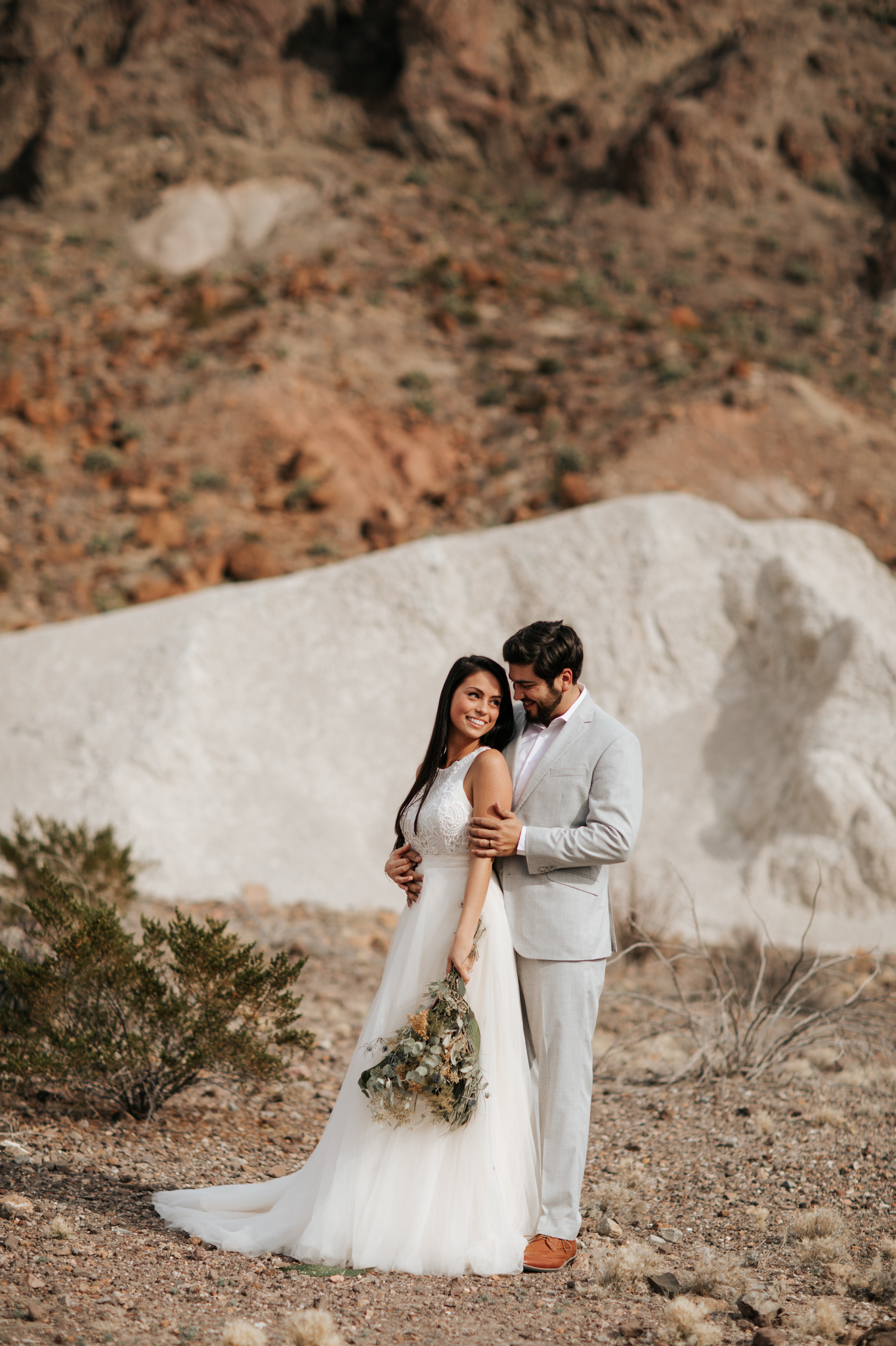 big-bend-elopement-intimate-adventure-wedding-texas-photographer-nature-colorado-14.jpg