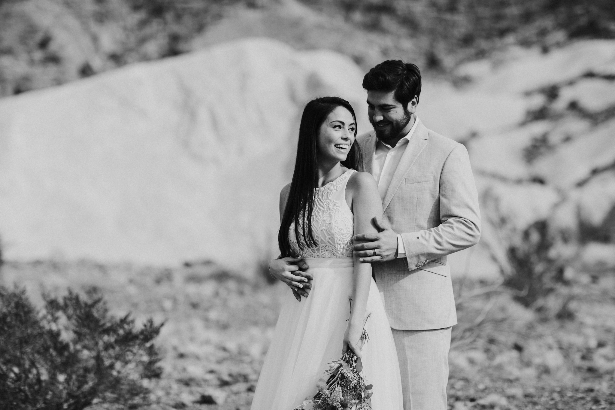 big-bend-elopement-intimate-adventure-wedding-texas-photographer-nature-colorado-16.jpg