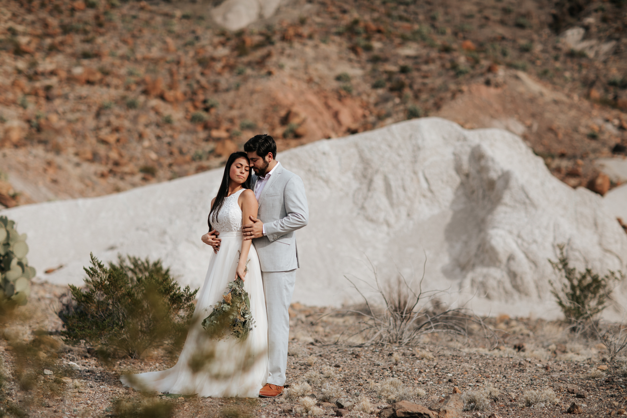 big-bend-elopement-intimate-adventure-wedding-texas-photographer-nature-colorado-19.jpg