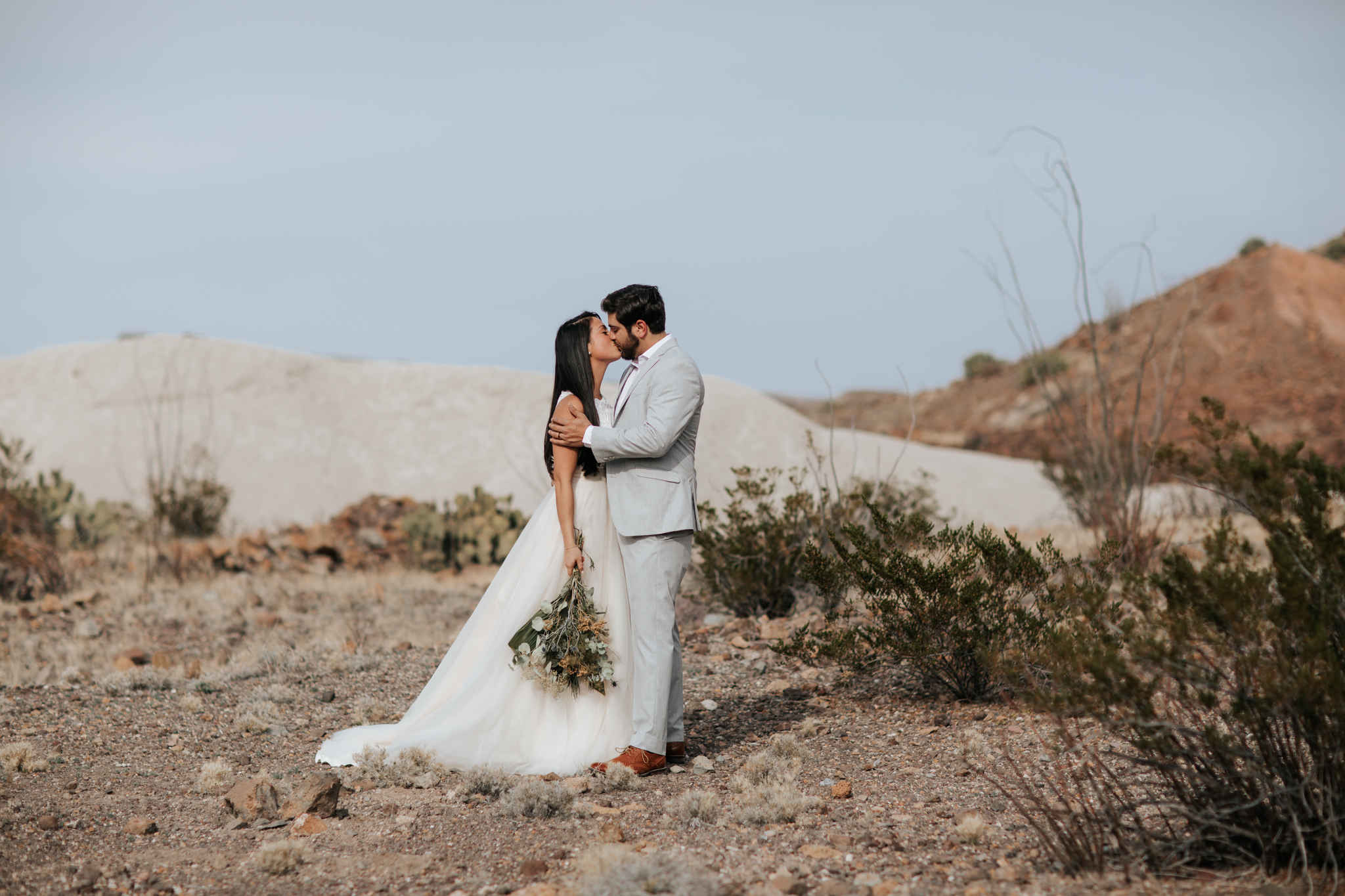 big-bend-elopement-intimate-adventure-wedding-texas-photographer-nature-colorado-24.jpg