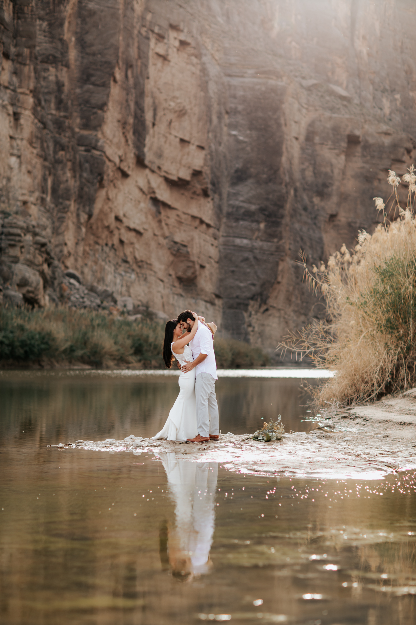 big-bend-elopement-intimate-adventure-wedding-texas-photographer-nature-colorado-60.jpg