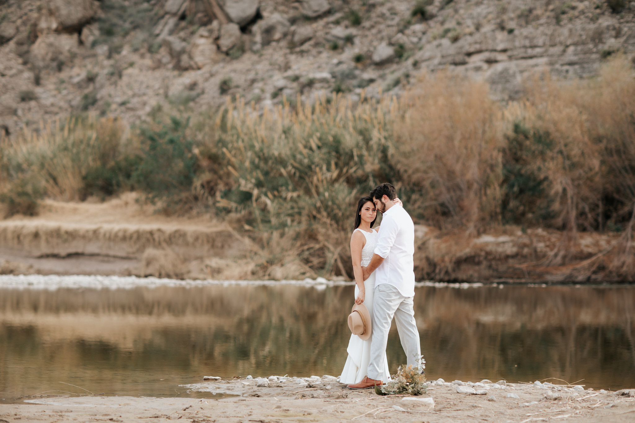 big-bend-elopement-intimate-adventure-wedding-texas-photographer-nature-colorado-63.jpg