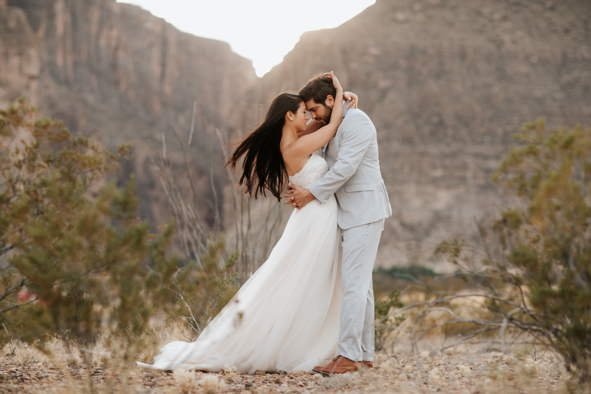 big-bend-elopement-intimate-adventure-wedding-texas-photographer-nature-colorado-101.jpg