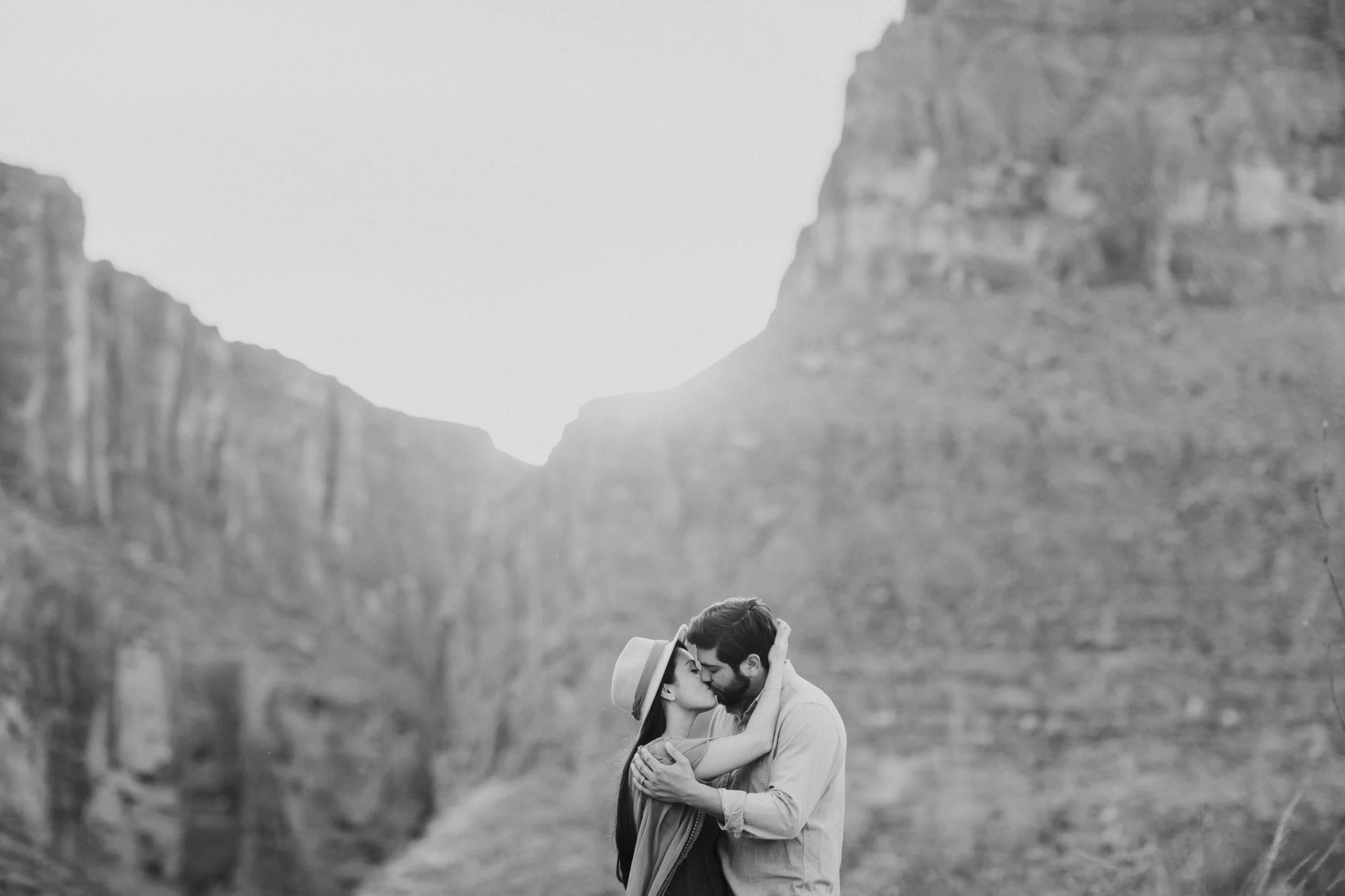 big-bend-elopement-intimate-adventure-wedding-texas-photographer-nature-colorado-88.jpg