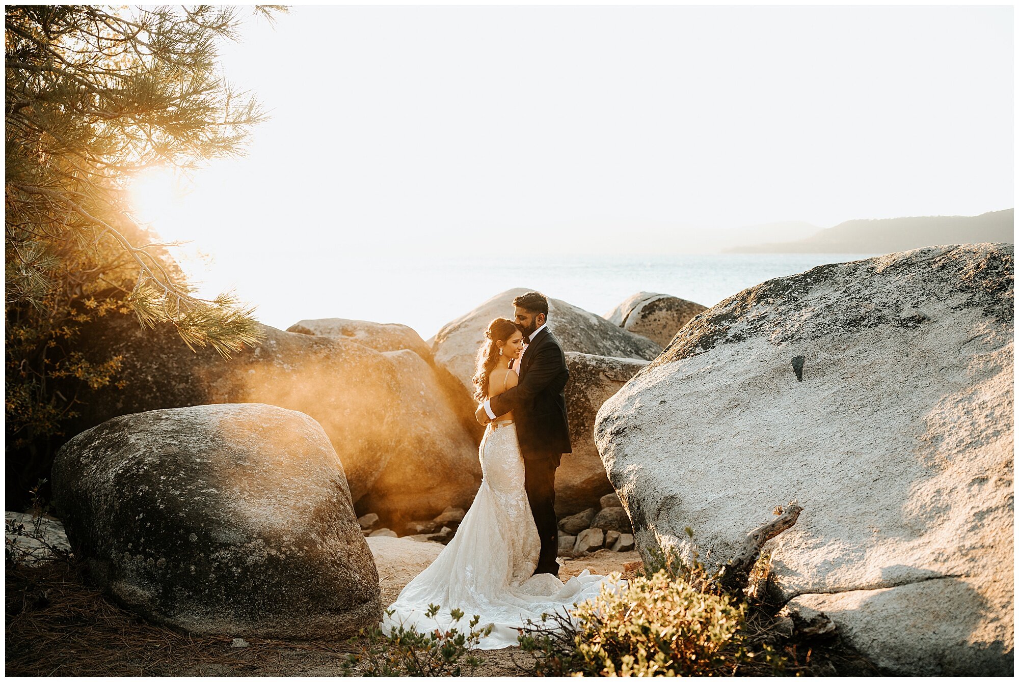 Houston-wedding-photographer-elopement-lake-tahoe-intimate-0703_Blog.jpg