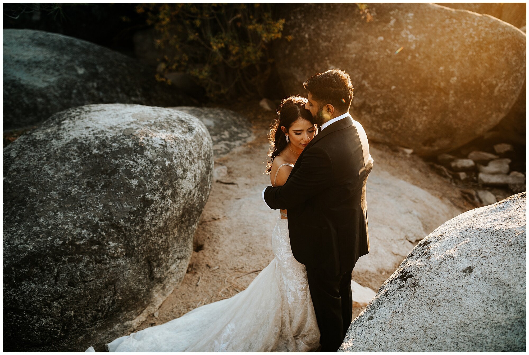 Houston-wedding-photographer-elopement-lake-tahoe-intimate-0718_Blog.jpg