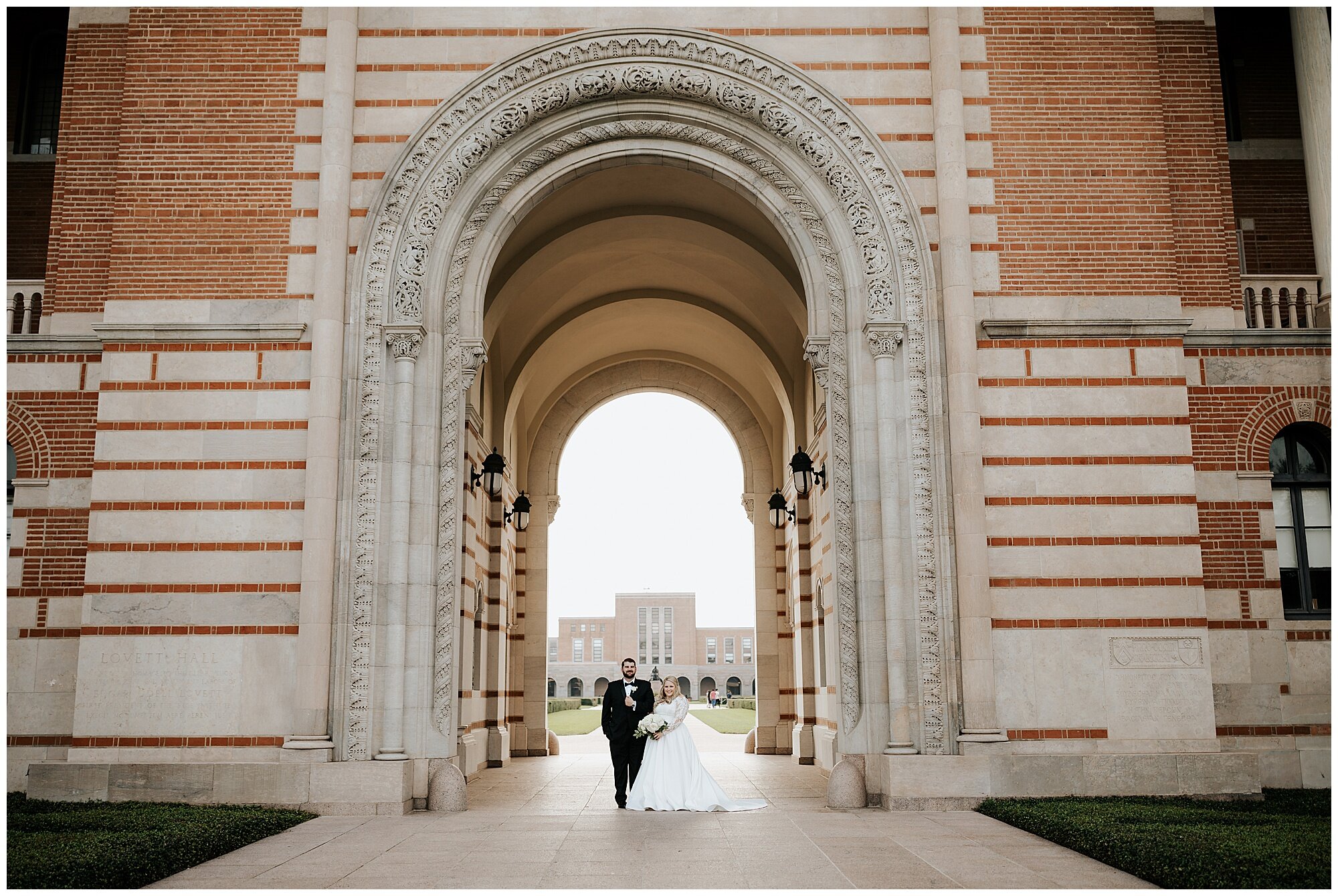 adrianna-houston-wedding-photographer-elopement-intimate-engagement-0151_Blog.jpg