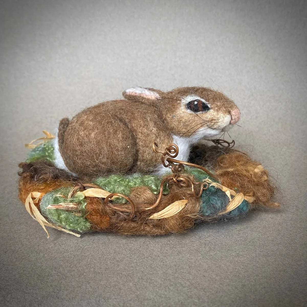 Workshop: Needle Felted Spring Bunny  (SNOWFARM)