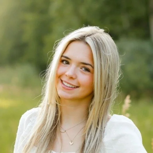 🌟 Welcome @anabelsherman to AIR as our summer intern!

Anabel recently completed her freshman year at Indiana University Bloomington, where she&rsquo;s pursuing pre-business studies with an interest in marketing. Over the next several weeks, she&rsq