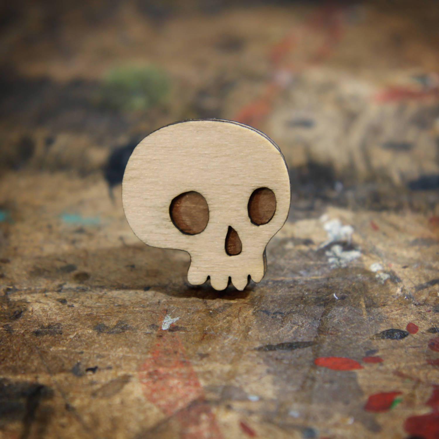 Mini Skull Desk.jpg