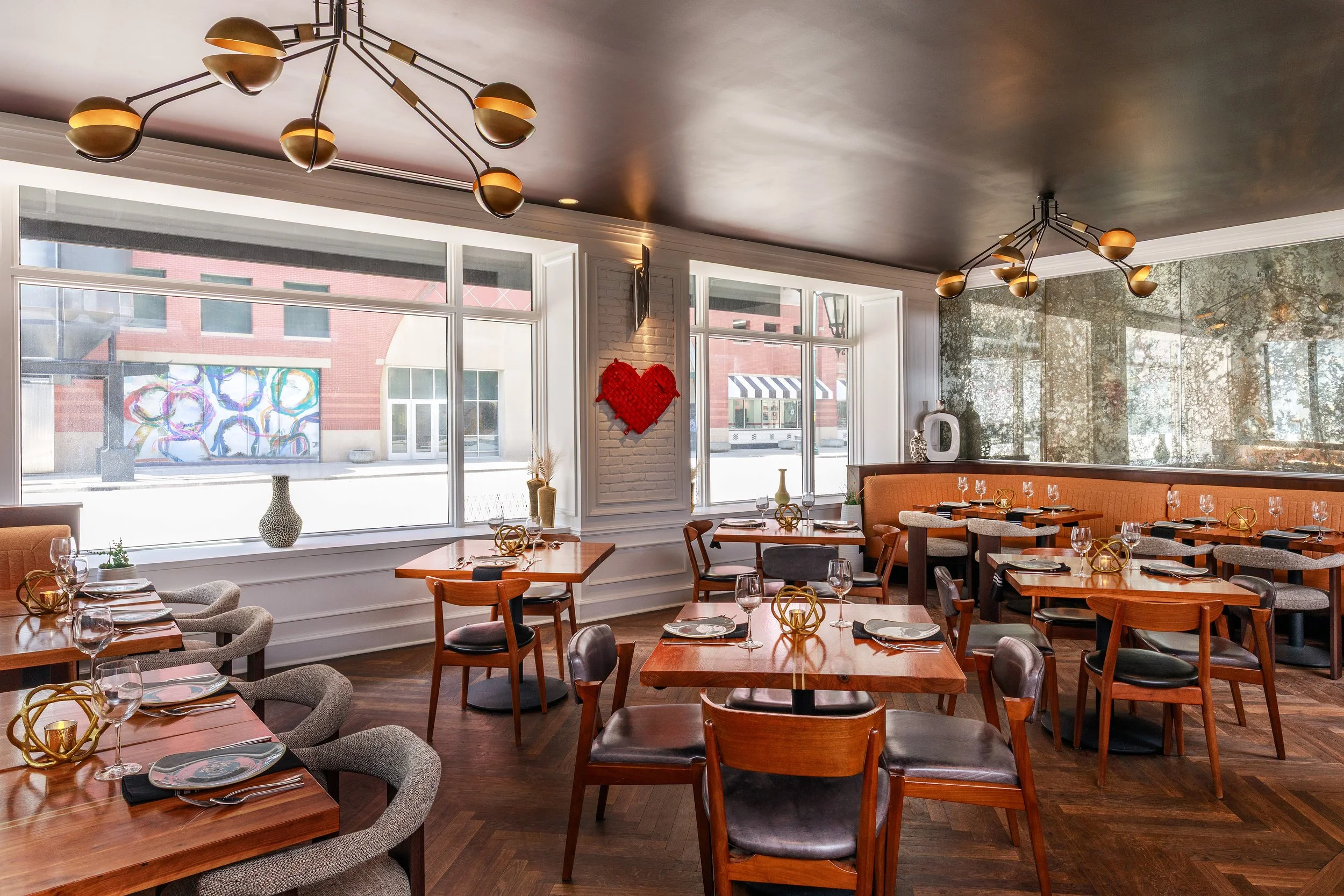 Le_Meridien_Indianapolis_Bar_Spoke_and_Steele_Morning.jpg