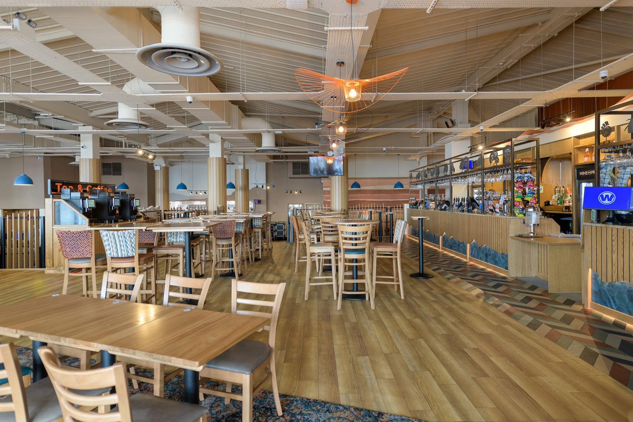 pub-19.jpg